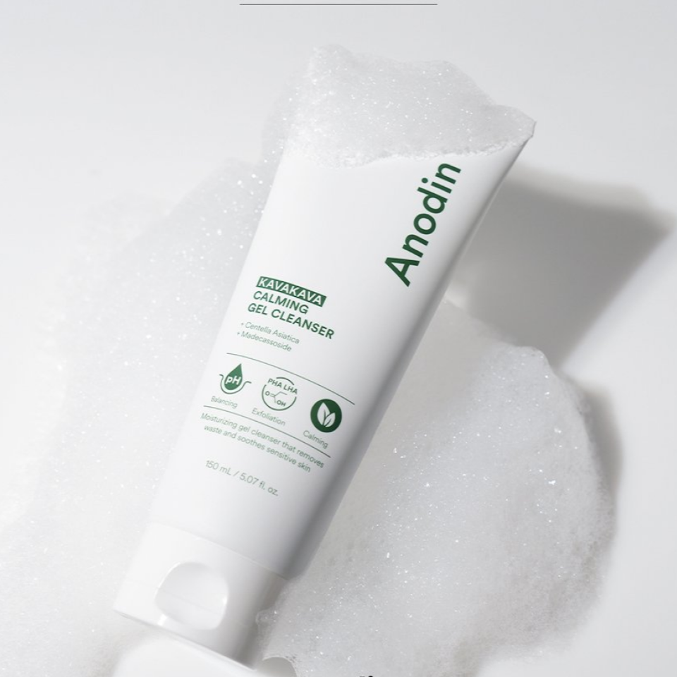 Gel rửa mặt cho da dầu mụn, nhạy cảm Ph 5.5 Anodin KavaKava Calming
