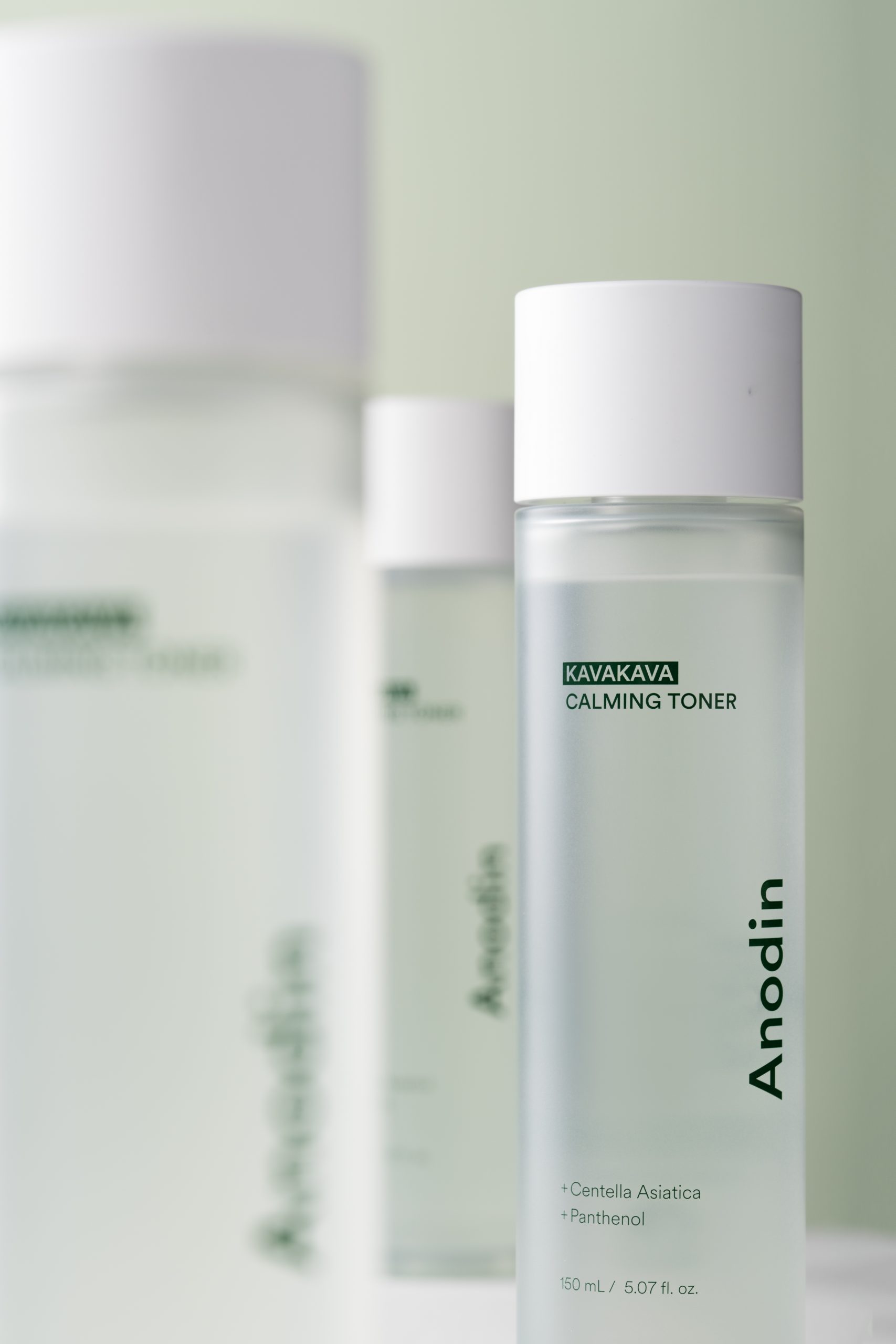 Nước cân bằng làm dịu và cấp ẩm da Anodin KavaKava Calming Toner