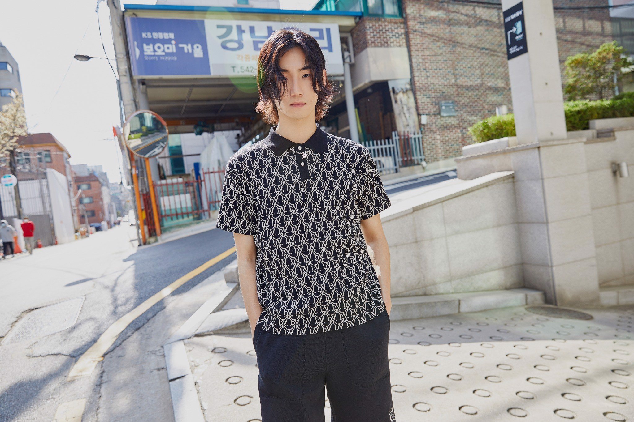 DVRK MONOGRAM POLO - BLACK