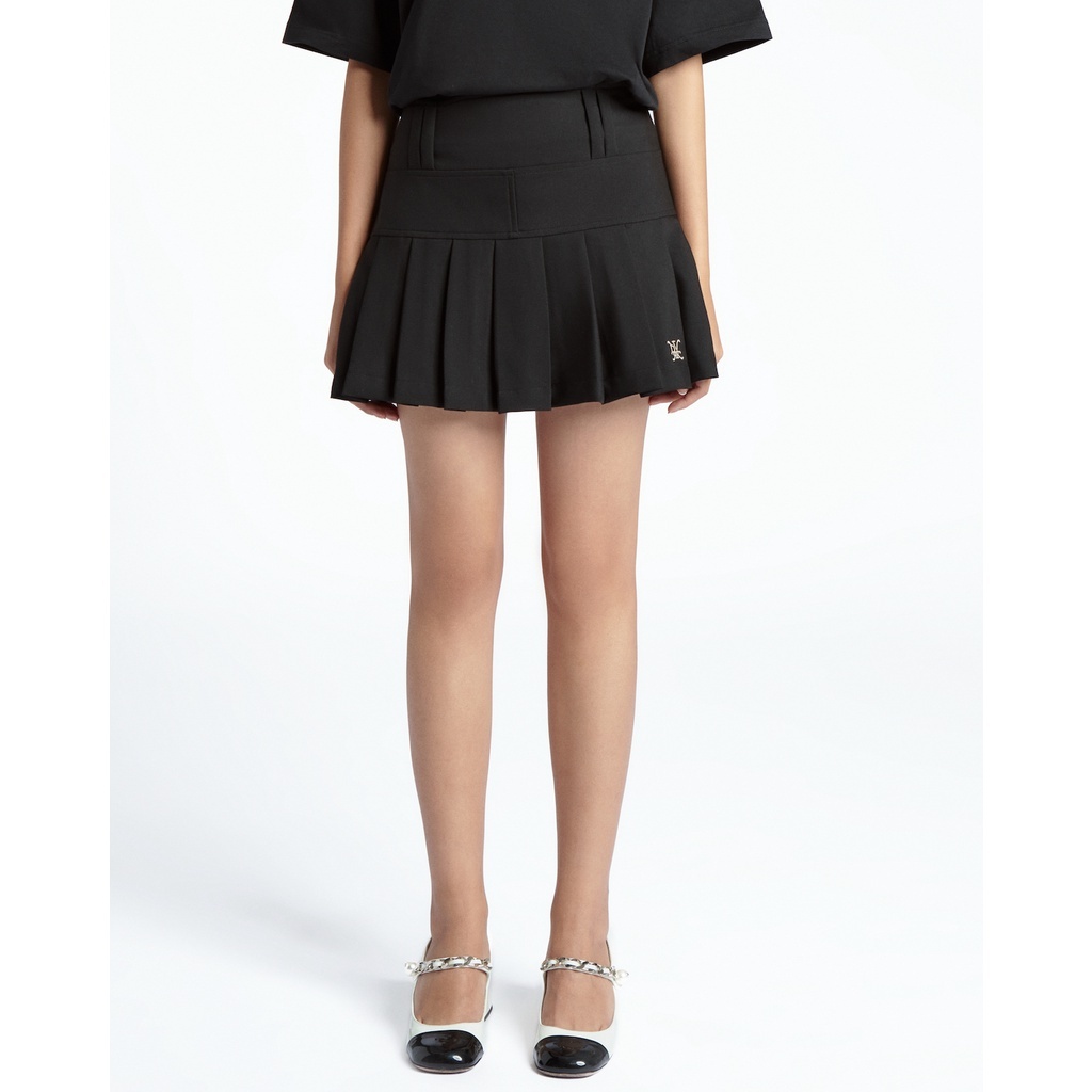 PRIVÉ LOW-RISE PLEATED MINI SKIRT - BLACK