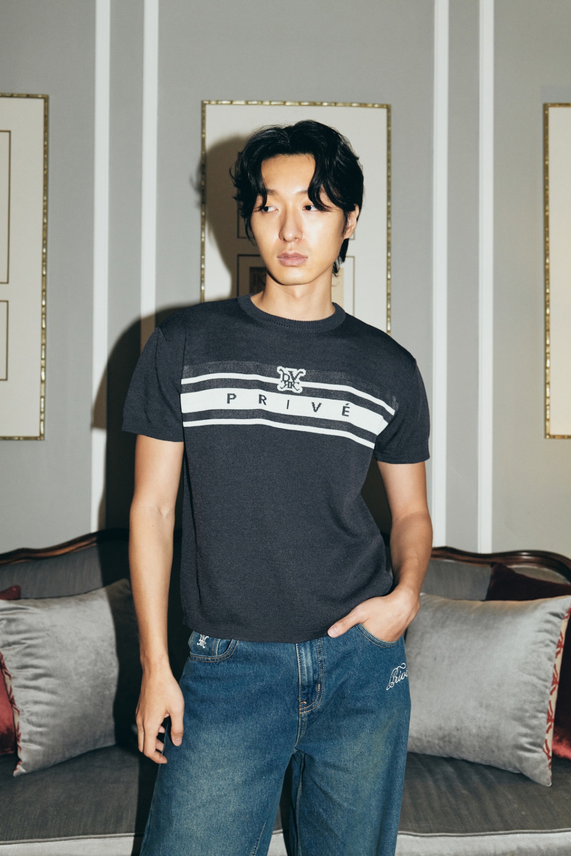 DVRK PRIVÉ BAR LOGO BOXY KNITTED T-SHIRT - GREY