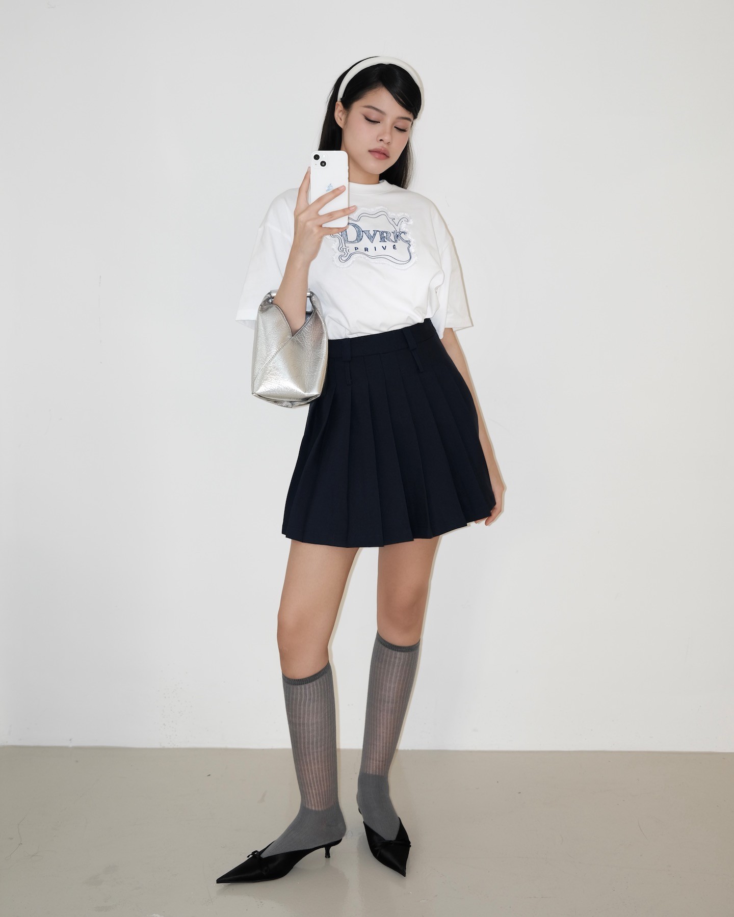 DVRK PRIVÉ TWO BELTS PLEATED MINI SKIRT - MIDNIGHT BLUE