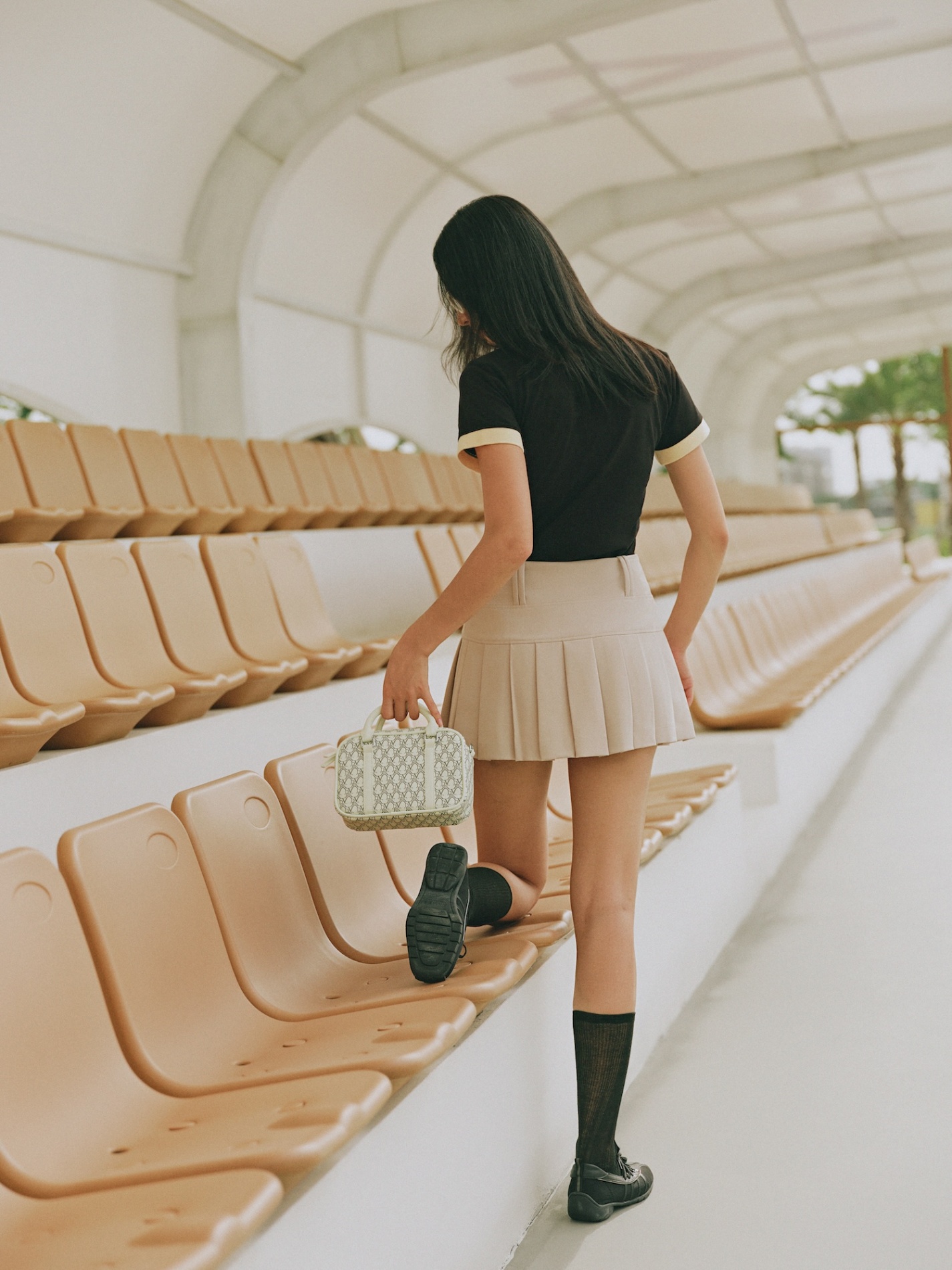 DVRK PRIVÉ MAJORDOME BABY TEE - BLACK 6