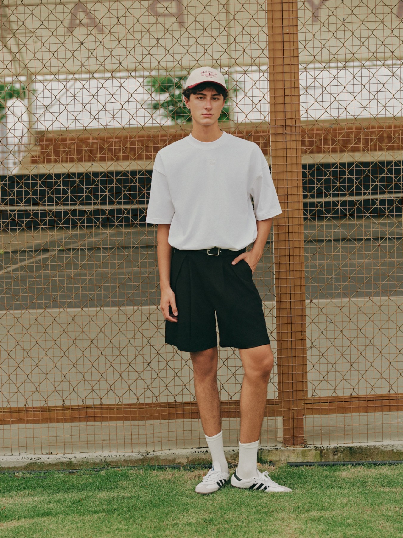 DVRK PRIVÉ EMBROIDERED LOGO TEE V2 - CREAM 4