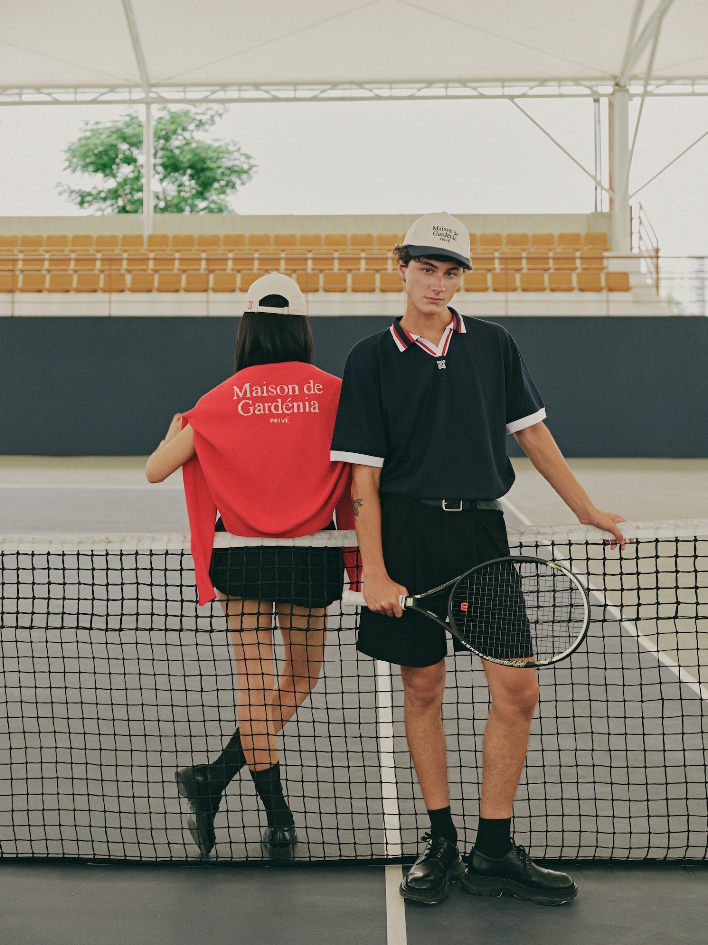 DVRK PRIVÉ MAISON DE GARDENIA KNITTED SWEATER - RED 7