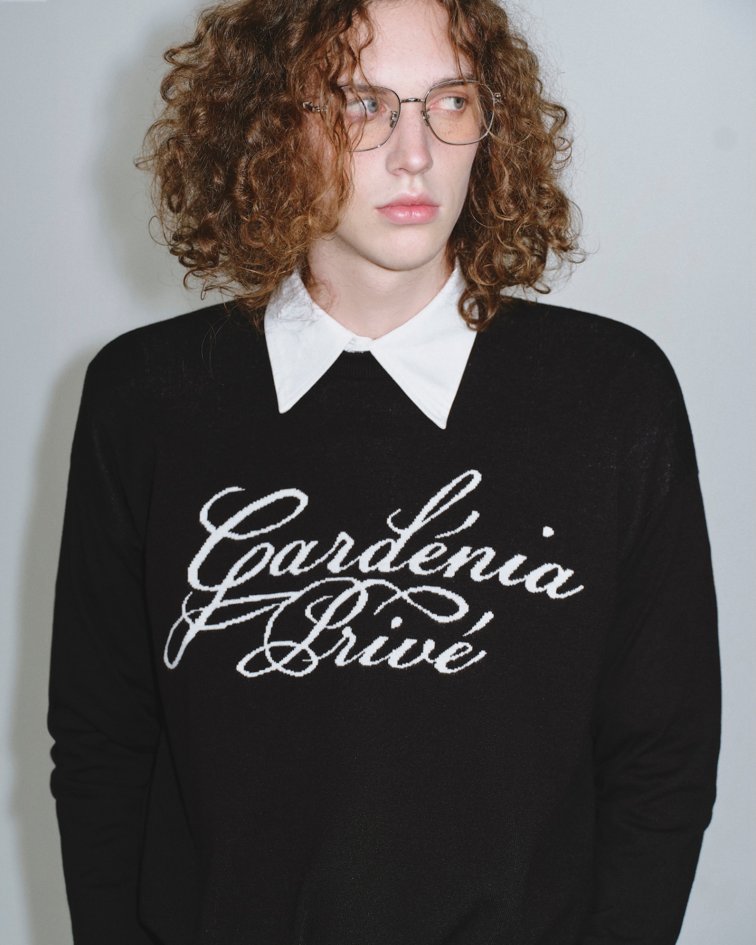 DVRK PRIVÉ GARDENIA LOGO SWEATER - BLACK 4