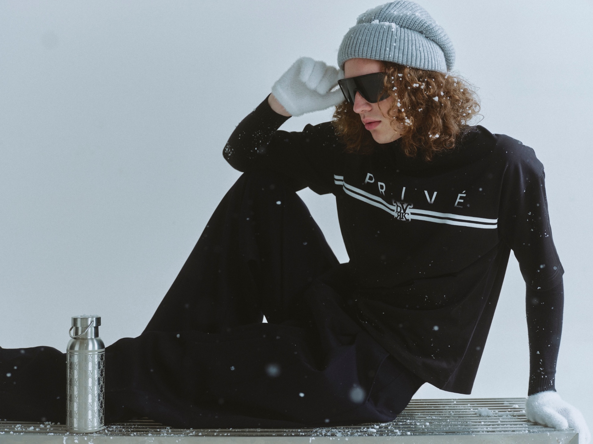 DVRK PRIVÉ FADED BAR LOGO TEE - BLACK 8