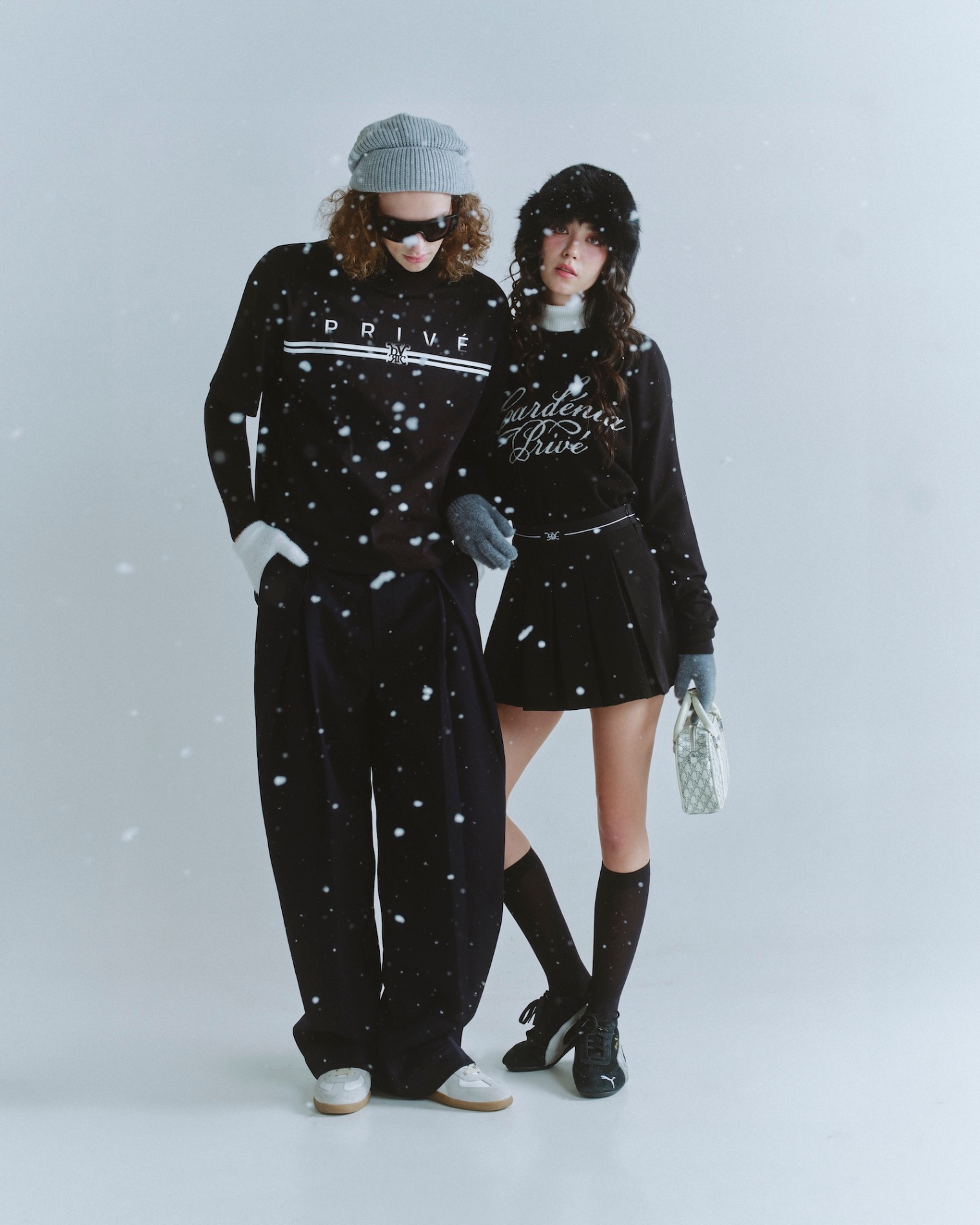 DVRK PRIVÉ GARDENIA LOGO SWEATER - BLACK 8