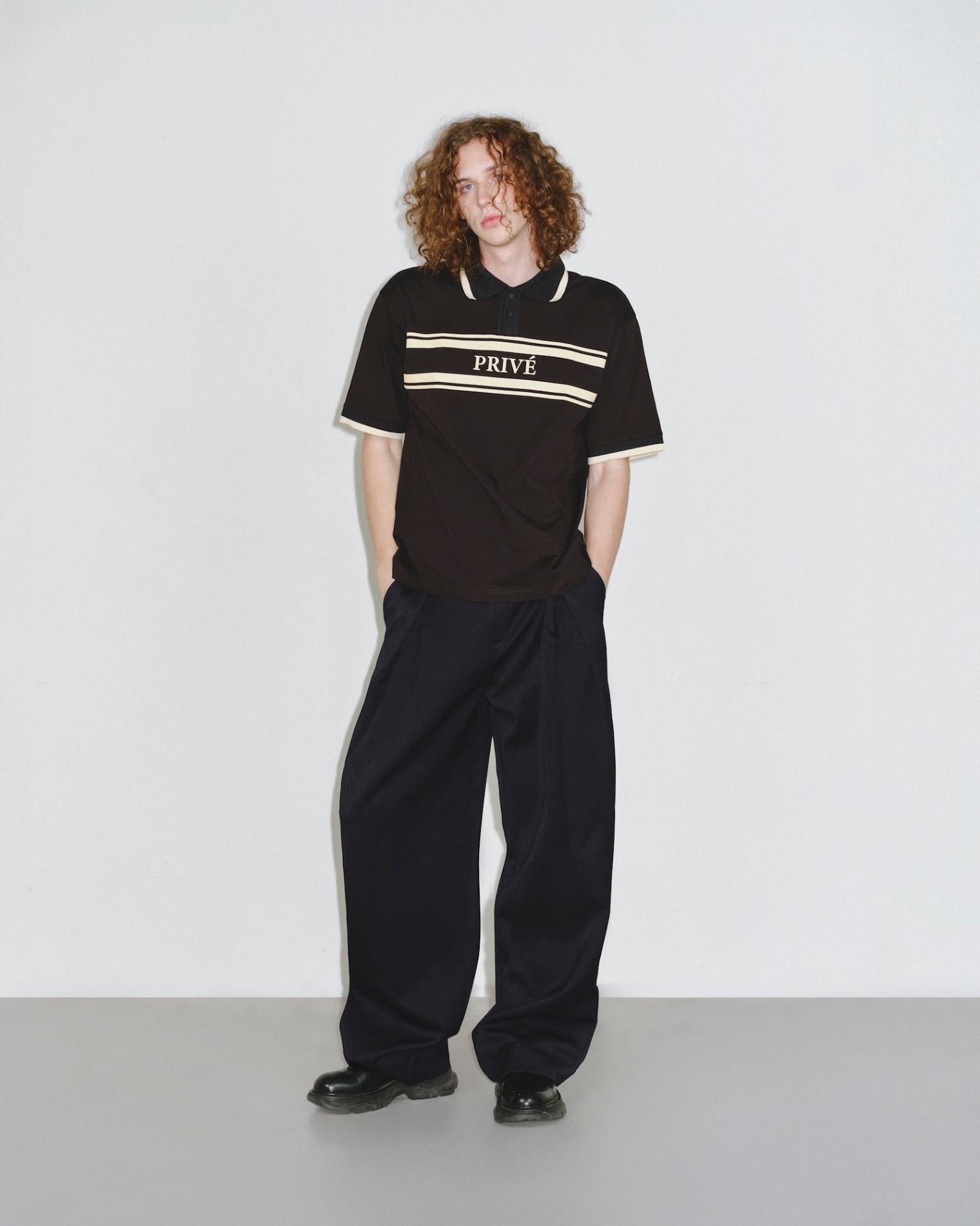 DVRK PRIVÉ STRIPED LOGO POLO - BLACK 4