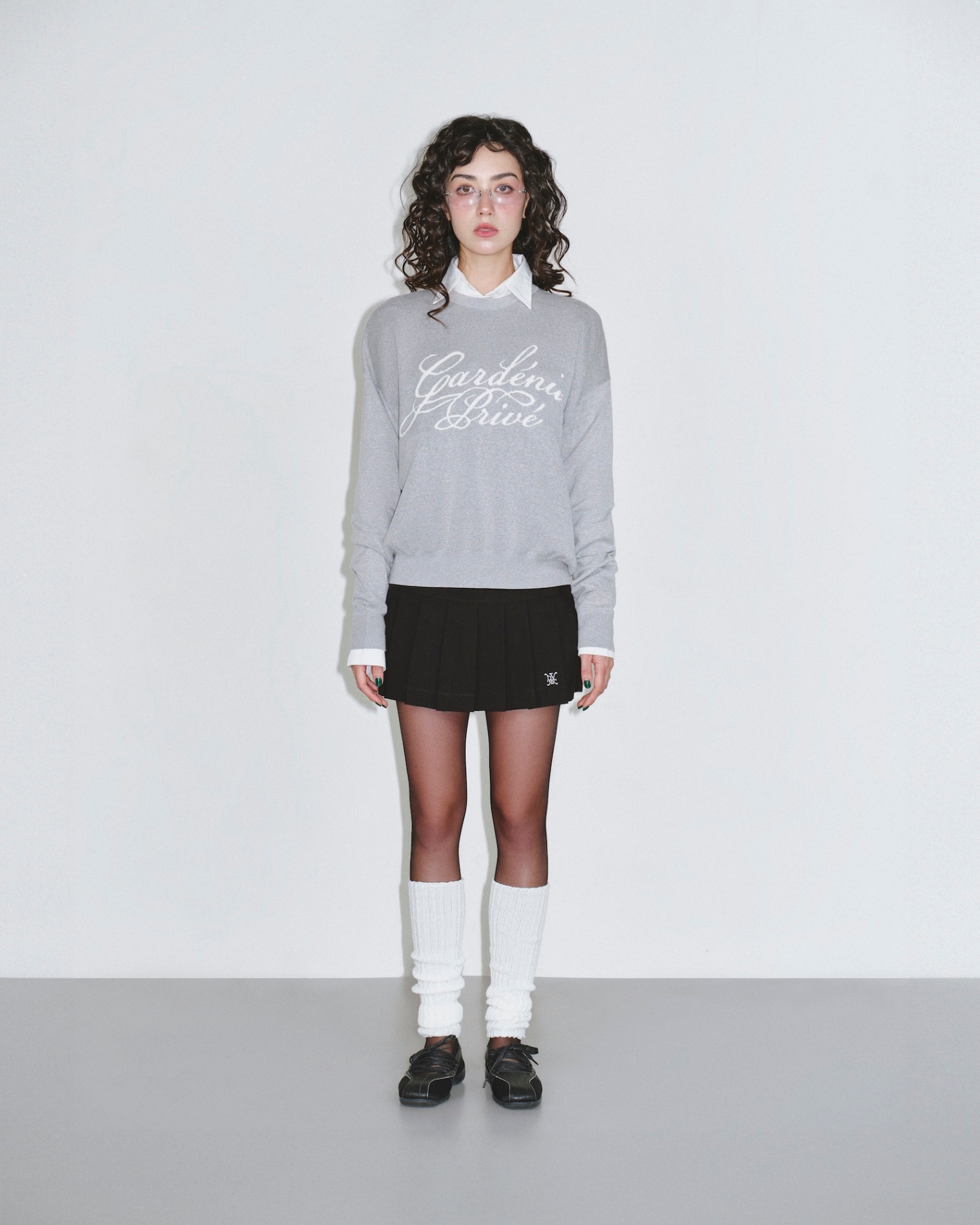 DVRK PRIVÉ GARDENIA LOGO SWEATER - GREY