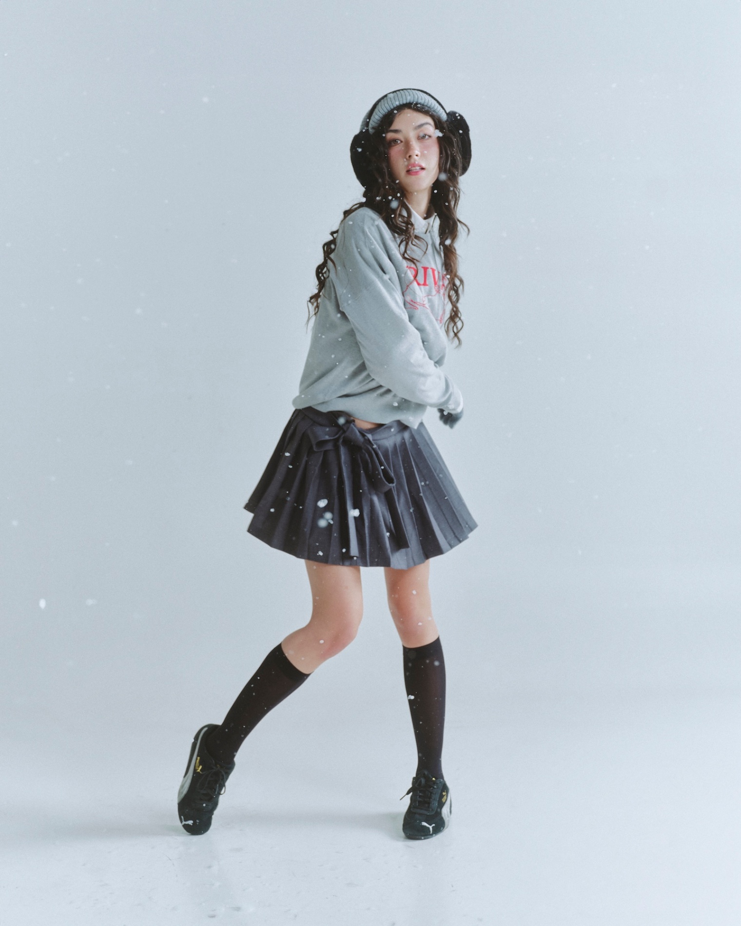 DVRK PRIVÉ DACHSHUND SWEATER - GREY 5