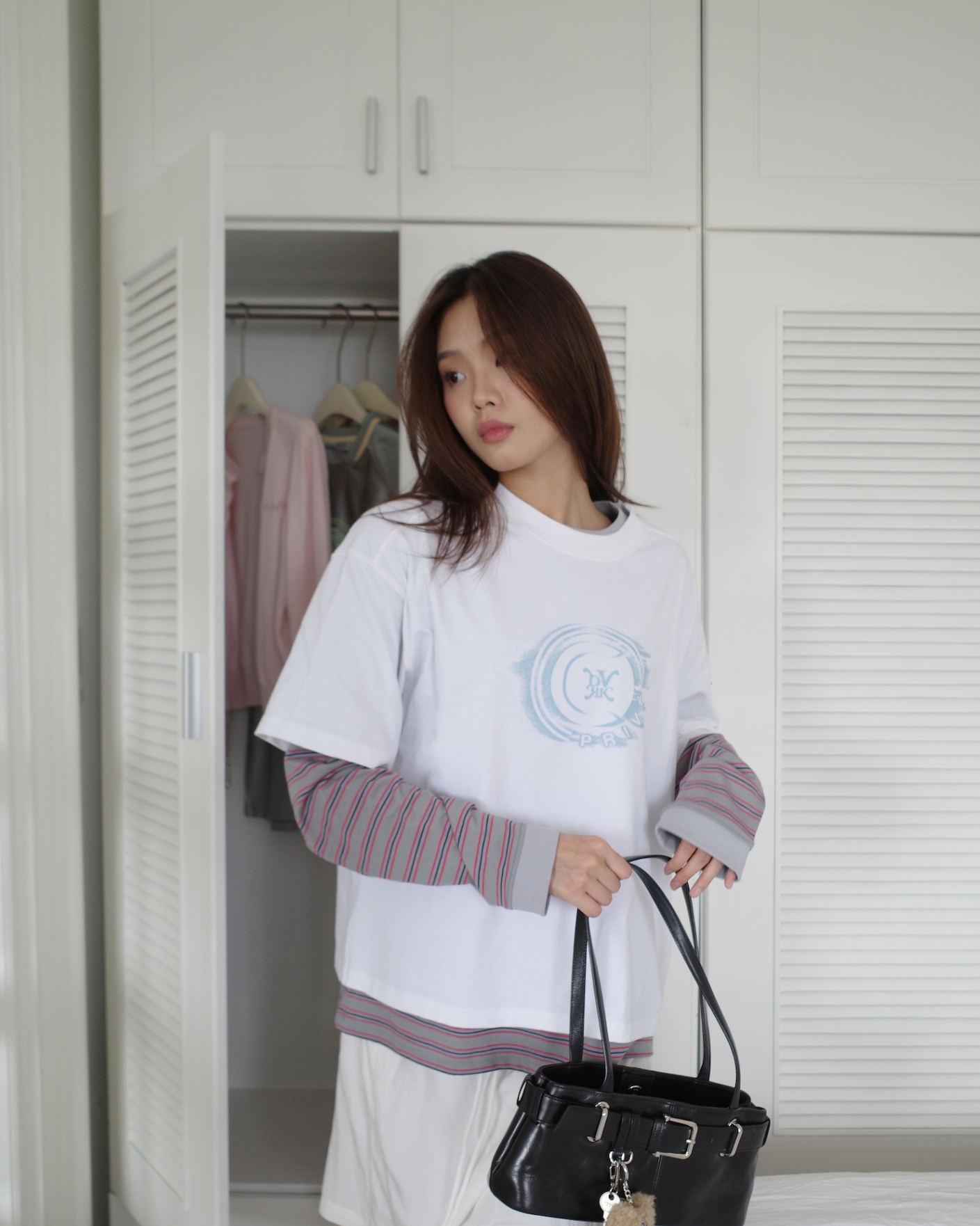 DVRK PRIVÉ FADED LOGO TEE - WHITE 4