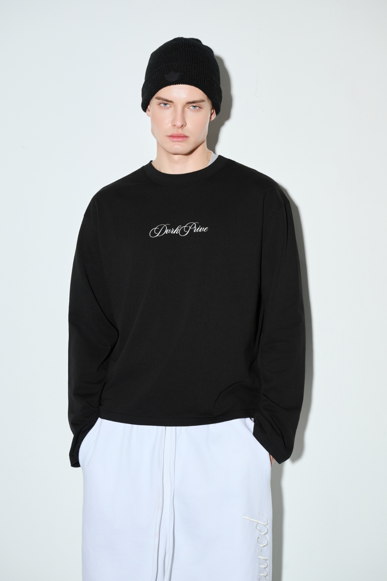 DVRK PRIVÉ GARDENIA UNION LONGSLEEVES TEE - BLACK