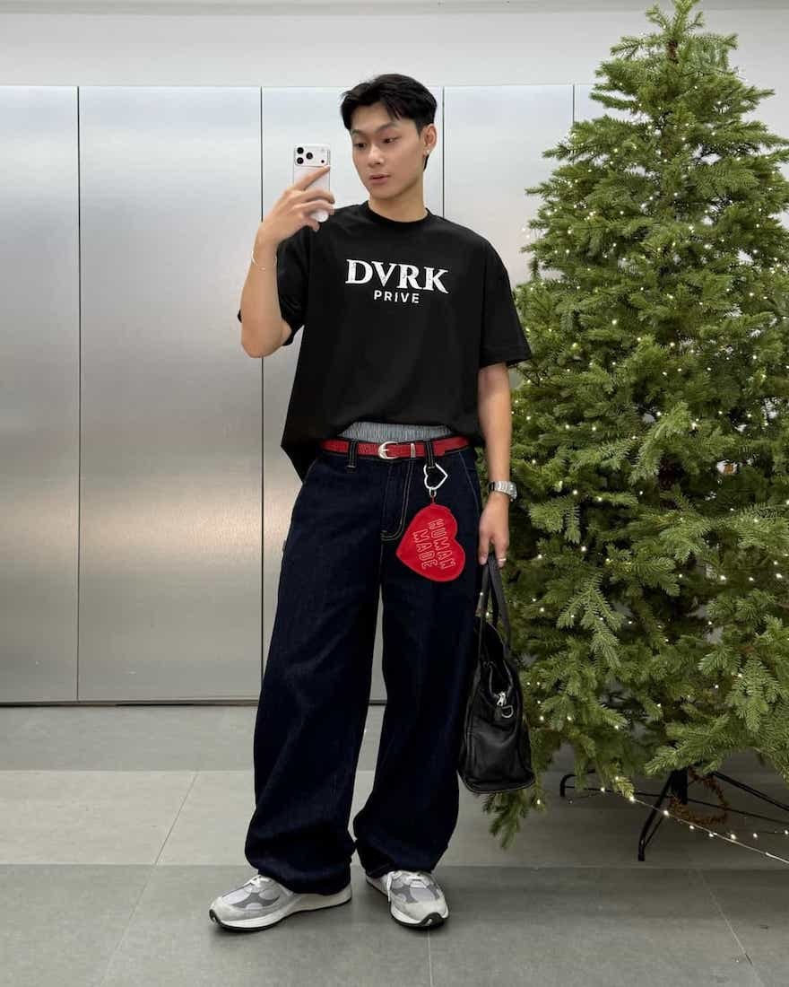 DVRK PRIVÉ RETRO LOGO TEE - BLACK