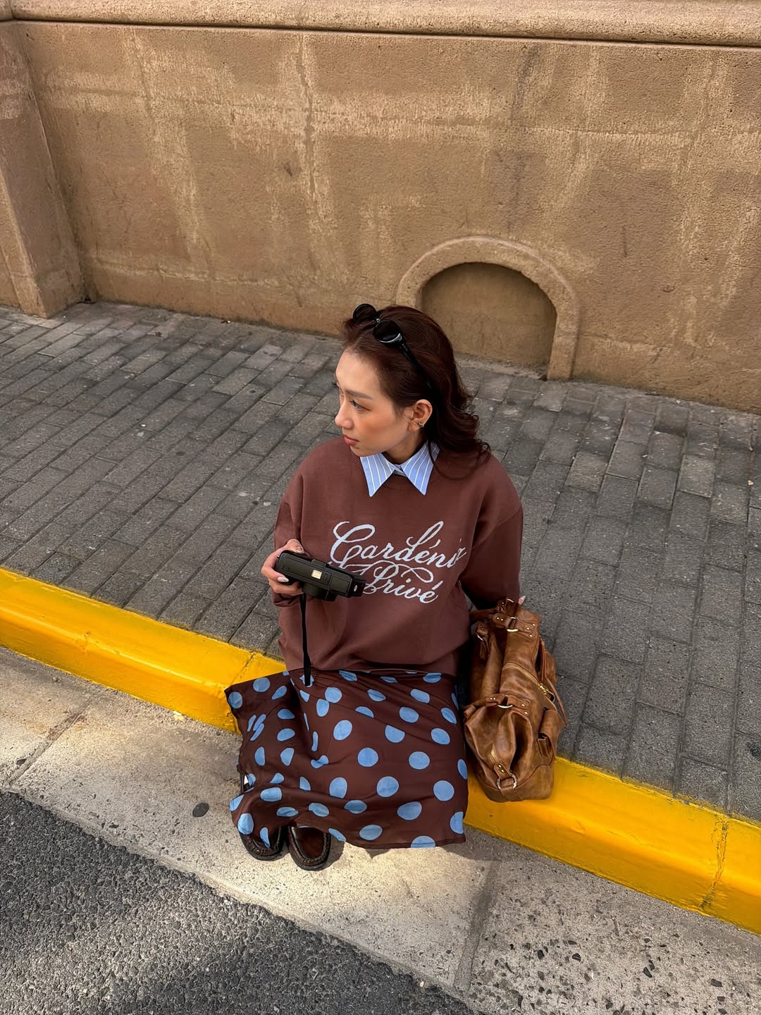 DVRK PRIVÉ GARDENIA LOGO SWEATER - BROWN 11