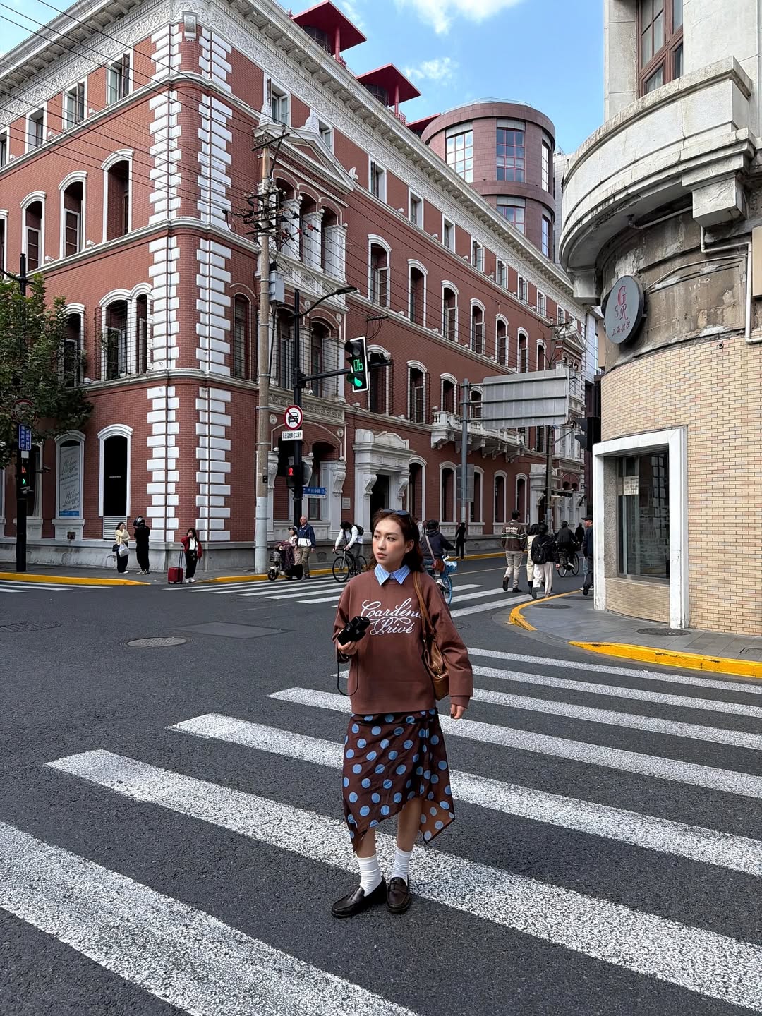 DVRK PRIVÉ GARDENIA LOGO SWEATER - BROWN 9