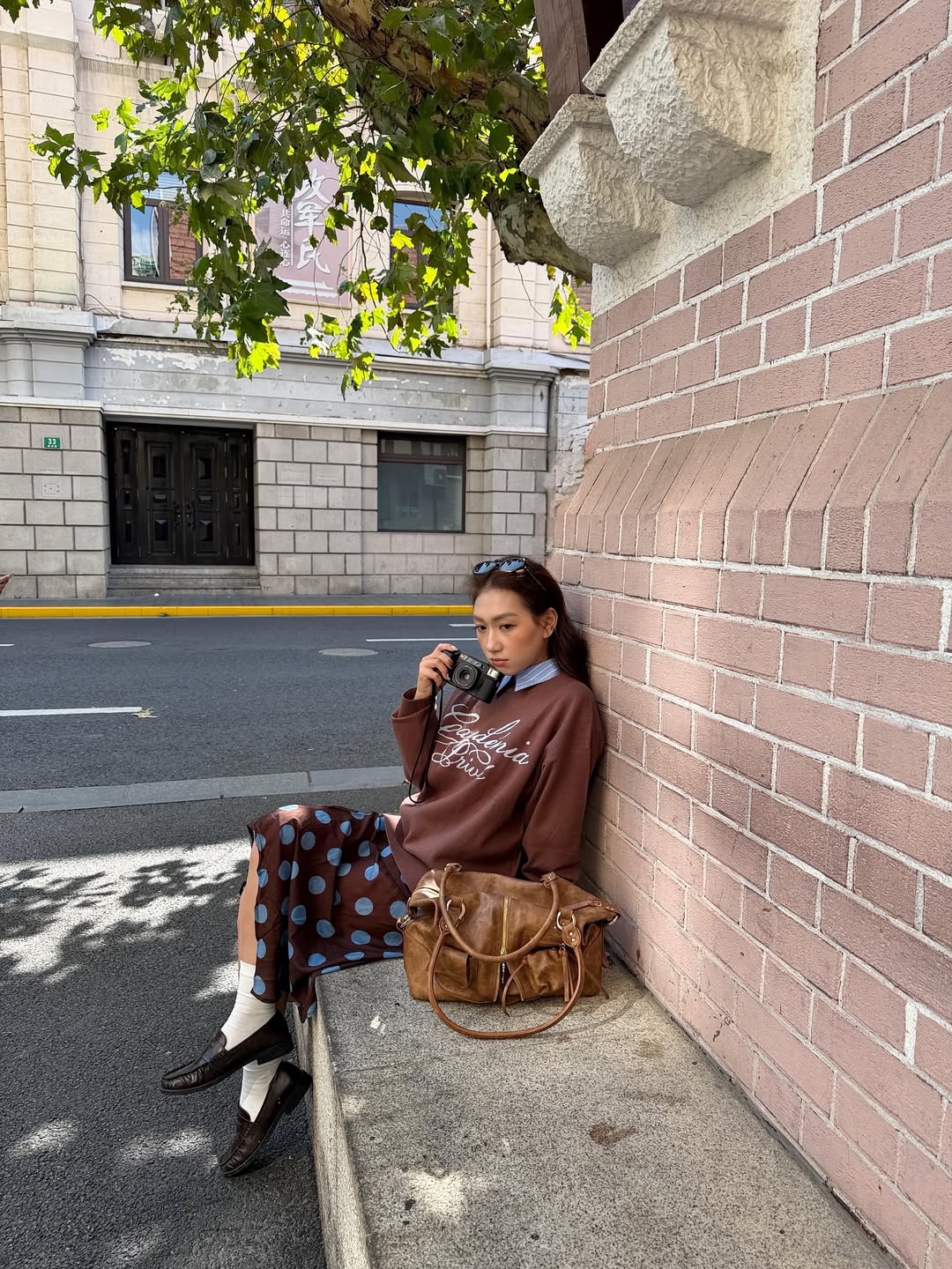 DVRK PRIVÉ GARDENIA LOGO SWEATER - BROWN 6