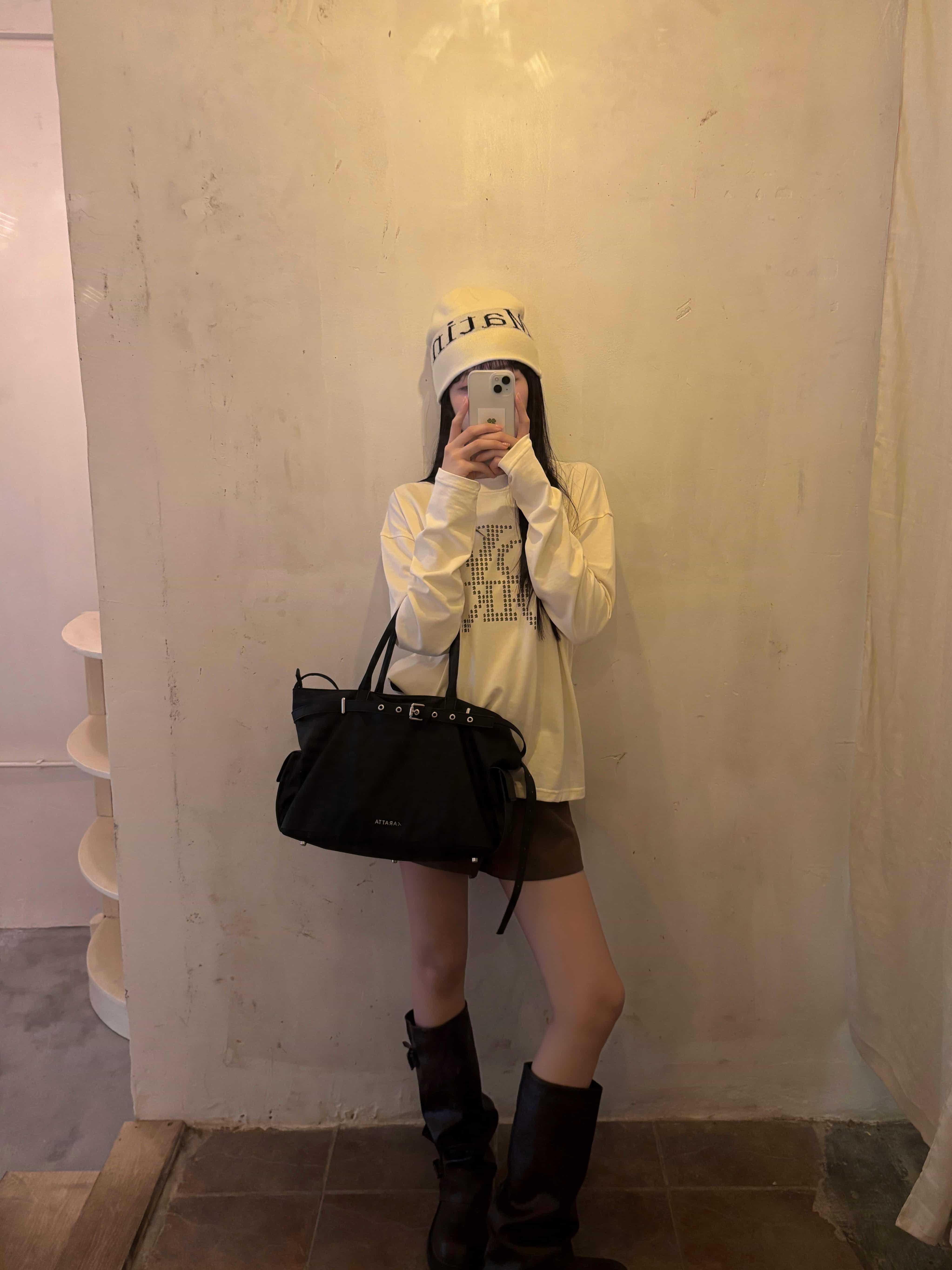 DVRK PRIVÉ KNIGHT DOT LONGSLEEVE - CREAM 8
