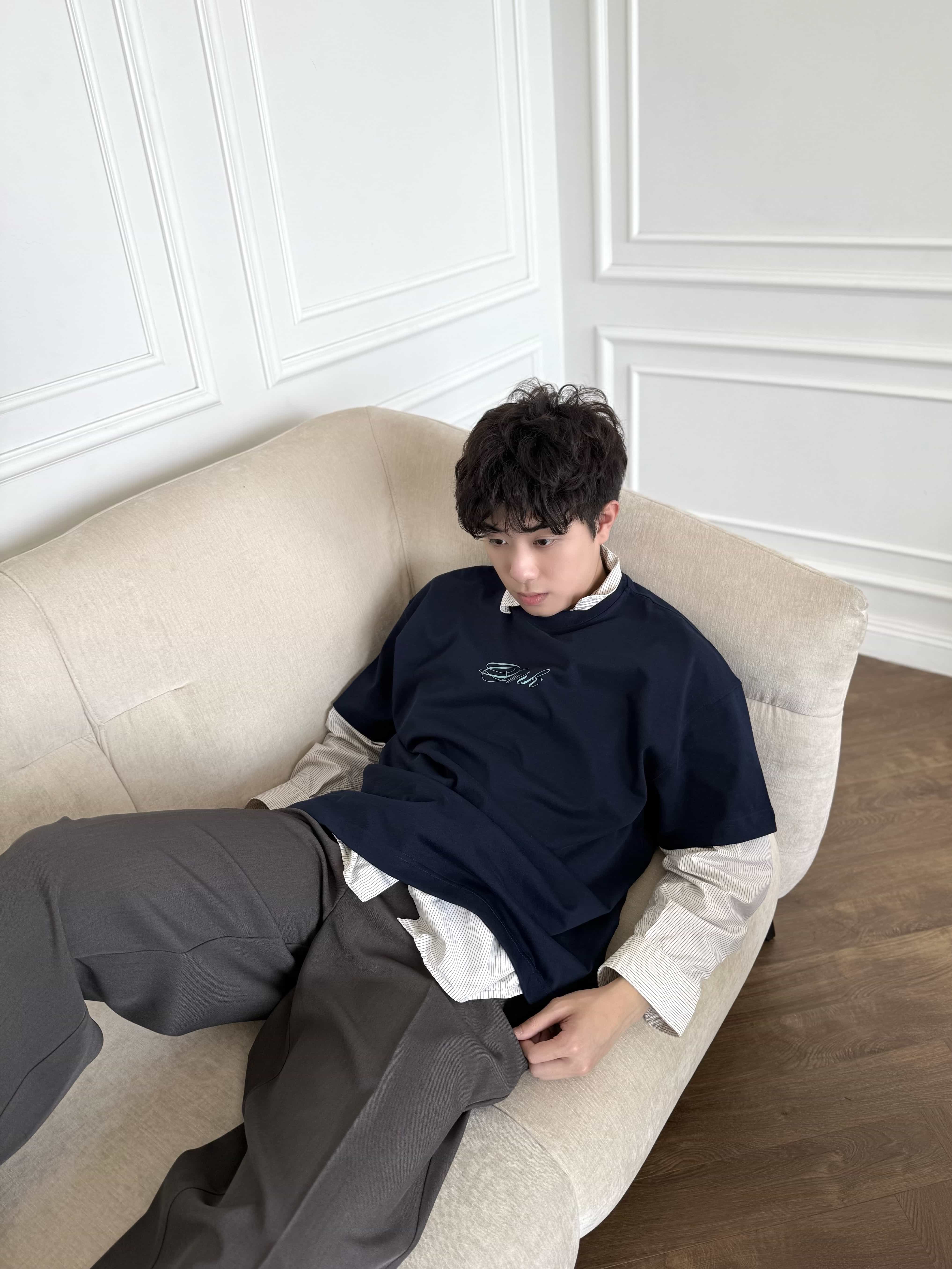 DVRK PRIVÉ KNIGHT DOT TSHIRT - DARK BLUE 4