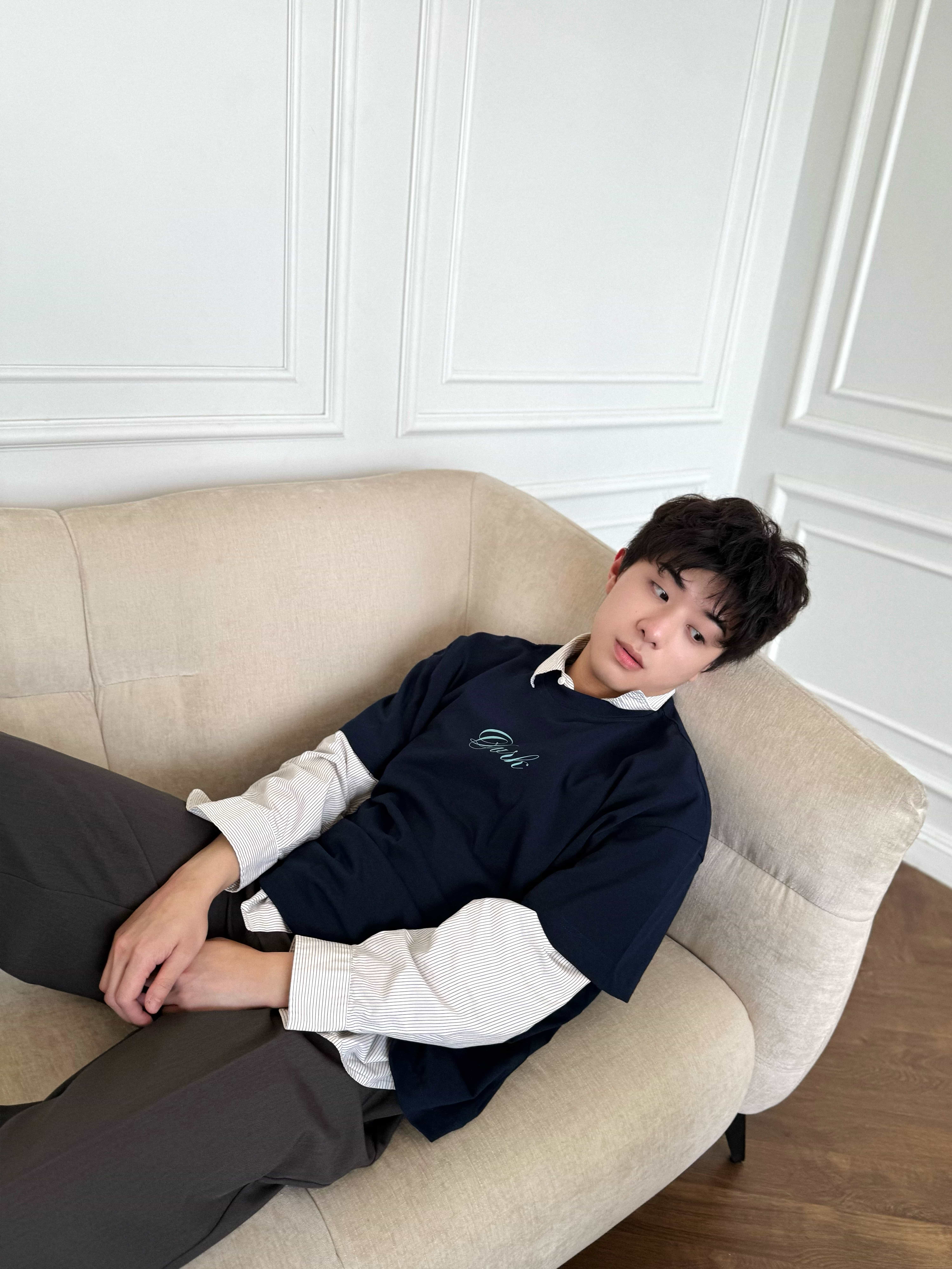 DVRK PRIVÉ KNIGHT DOT TSHIRT - DARK BLUE