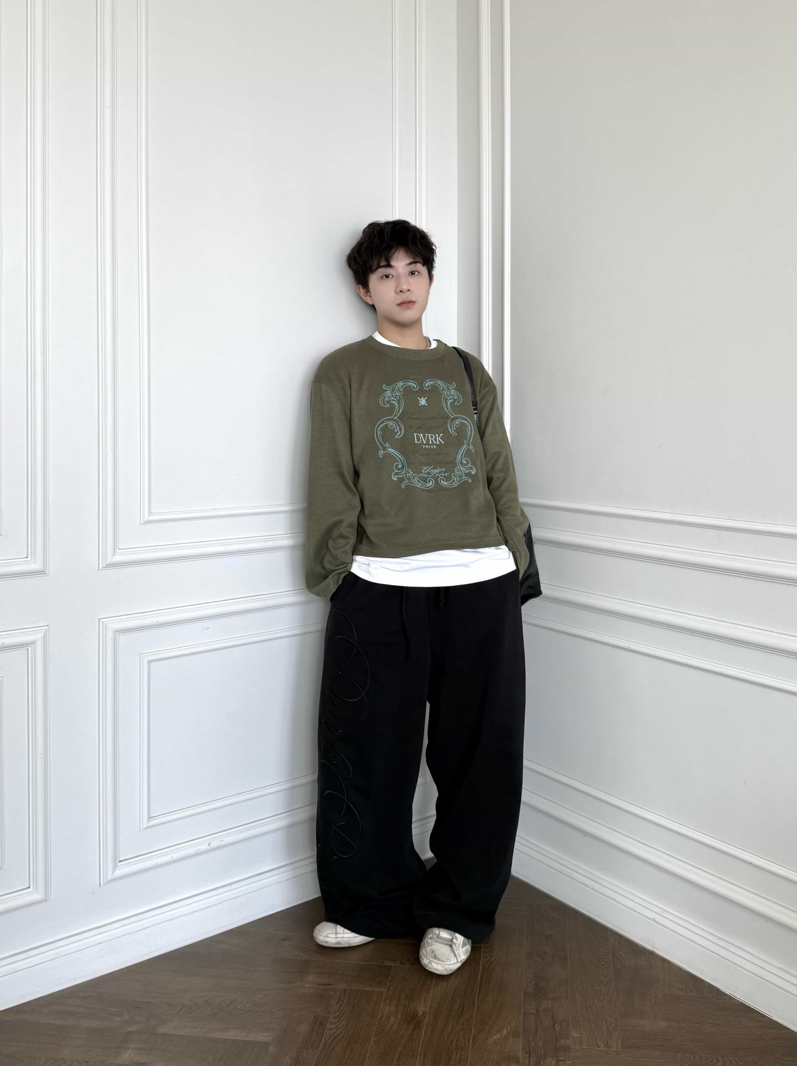 DVRK PRIVÉ ORNATE FRAME KNIT LONGSLEEVE - GREEN 8