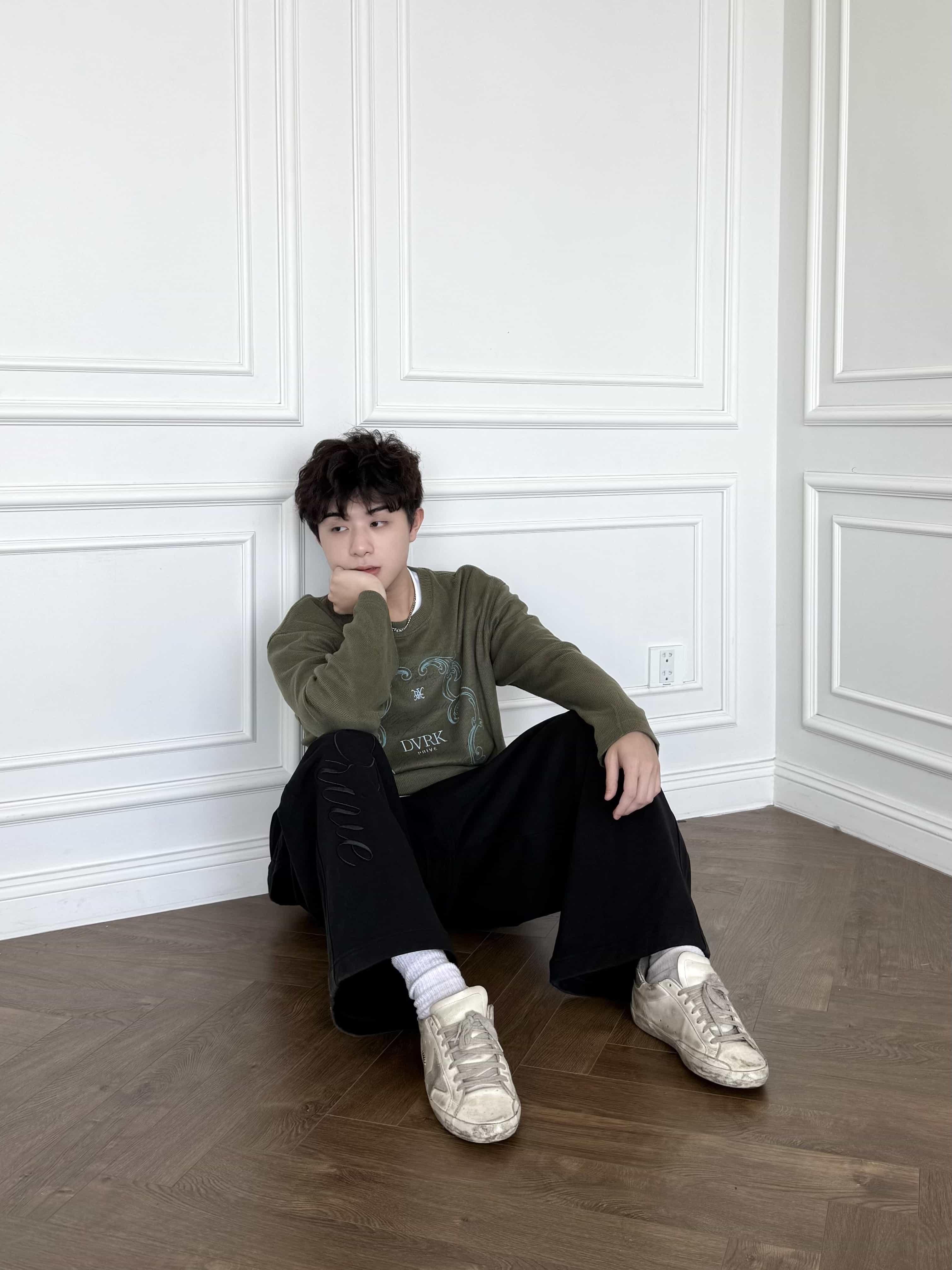 DVRK PRIVÉ ORNATE FRAME KNIT LONGSLEEVE - GREEN 6