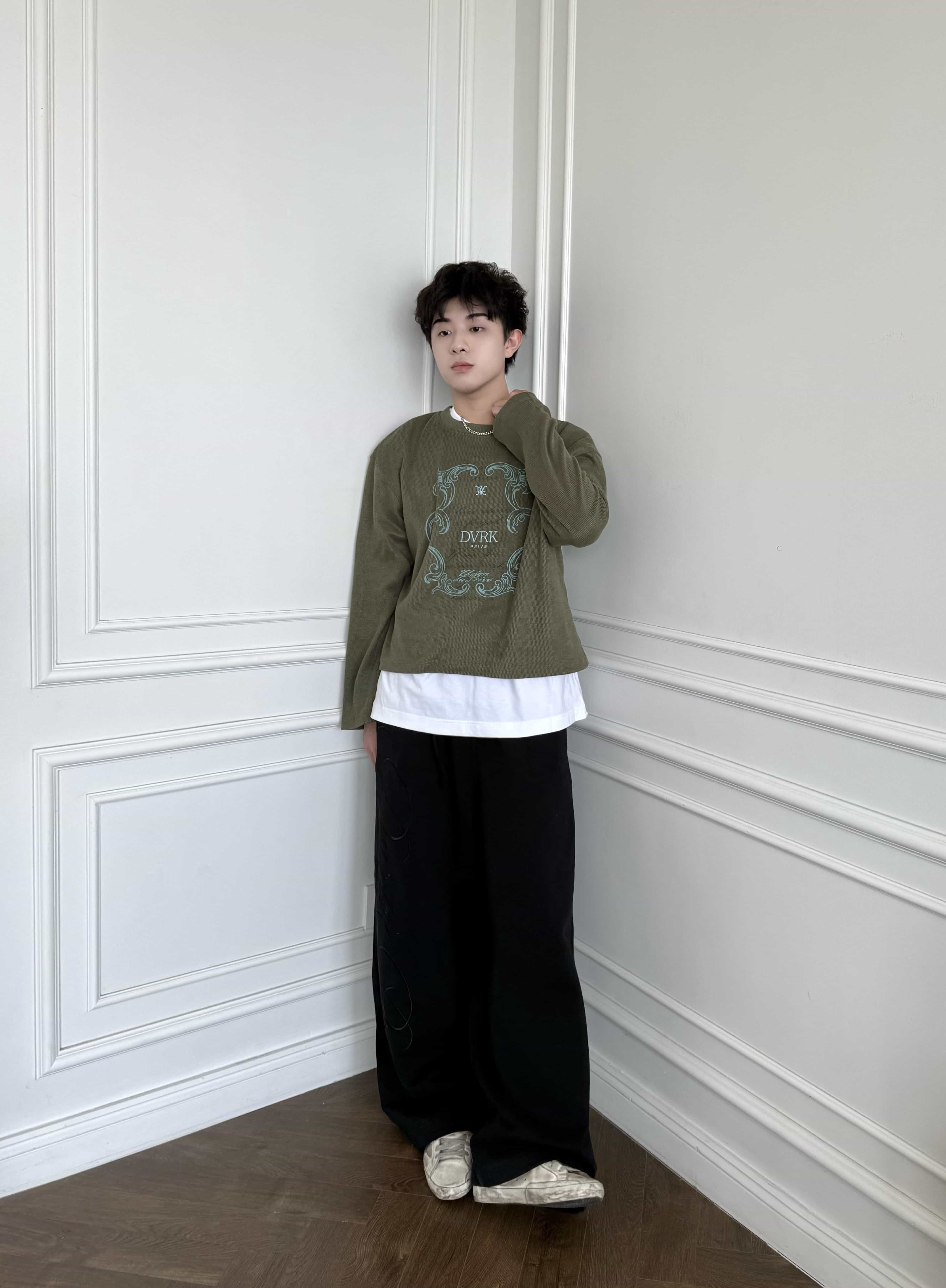 DVRK PRIVÉ ORNATE FRAME KNIT LONGSLEEVE - GREEN 9