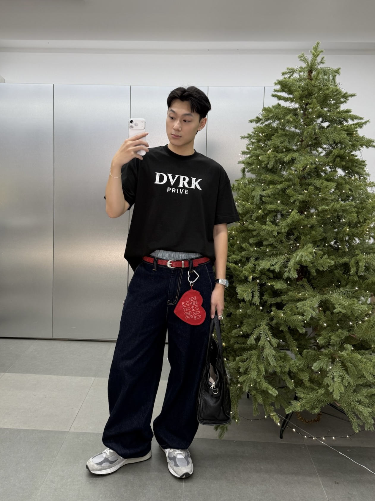 DVRK PRIVÉ RETRO LOGO TEE - BLACK