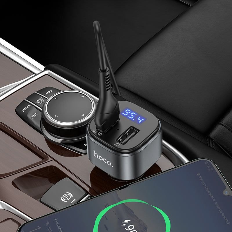 Tẩu sạc Hoco E67 QC3.0 kết nối FM không dây có bluetooth