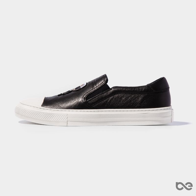 Karl Slip-on | Đen - FS