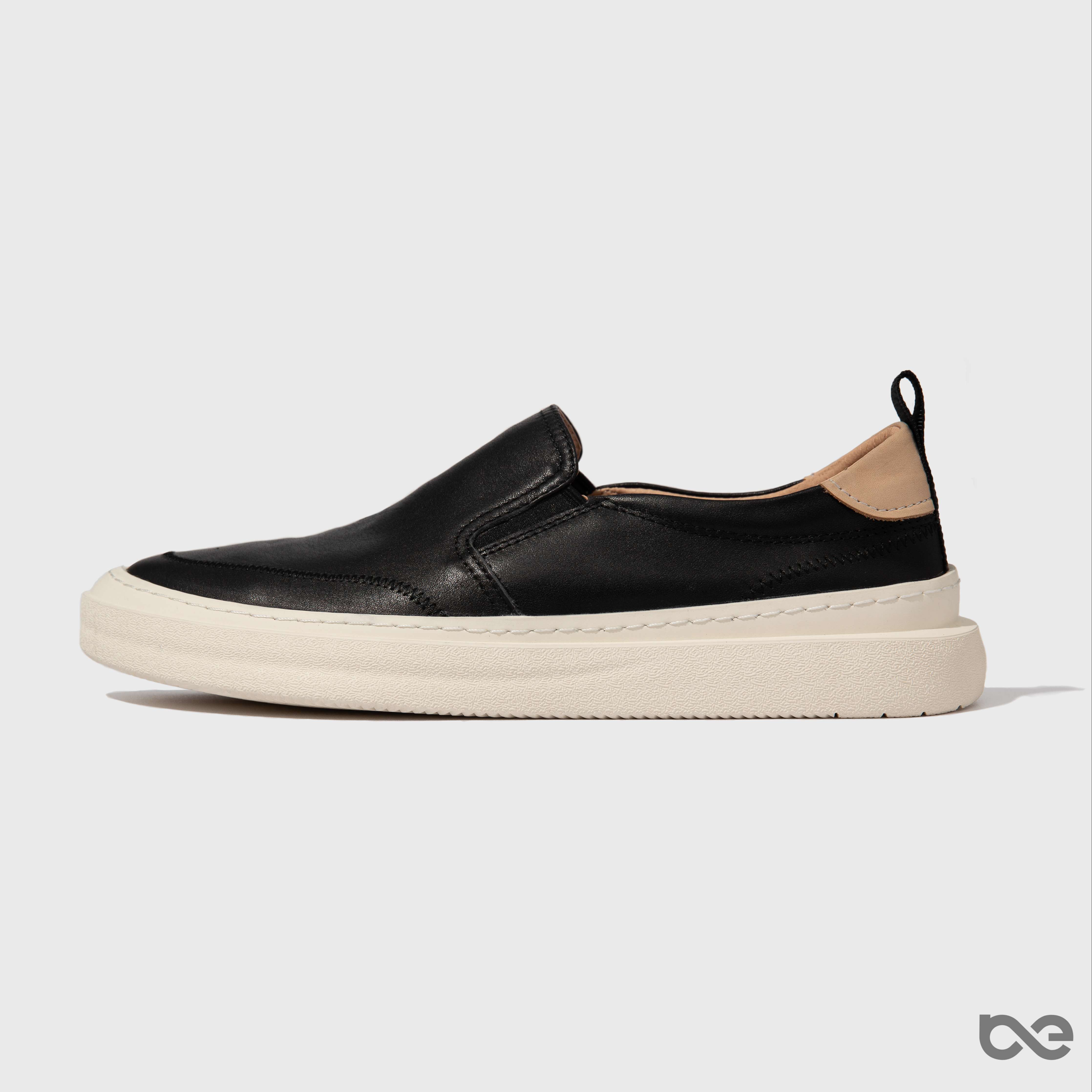 Menly Slip-on | Đen