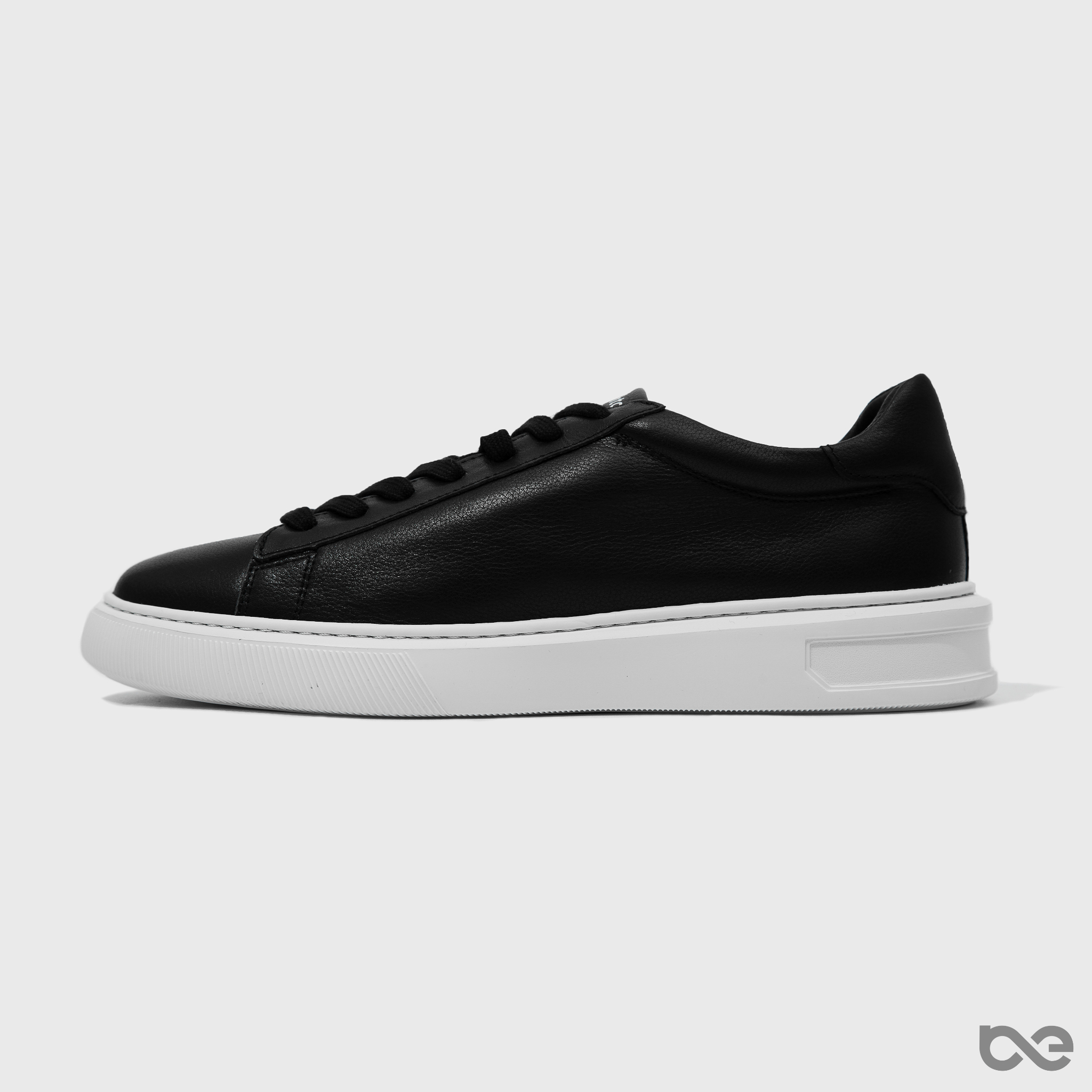 Fin Sneakers | Đen - FS