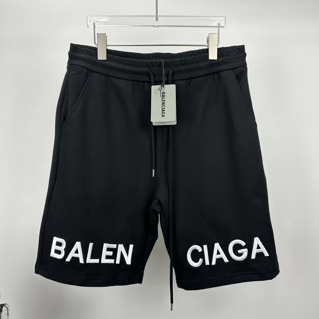 BALENCIAGA - QUẦN ĐEN CHỮ THÊU TRẮNG - BALA09