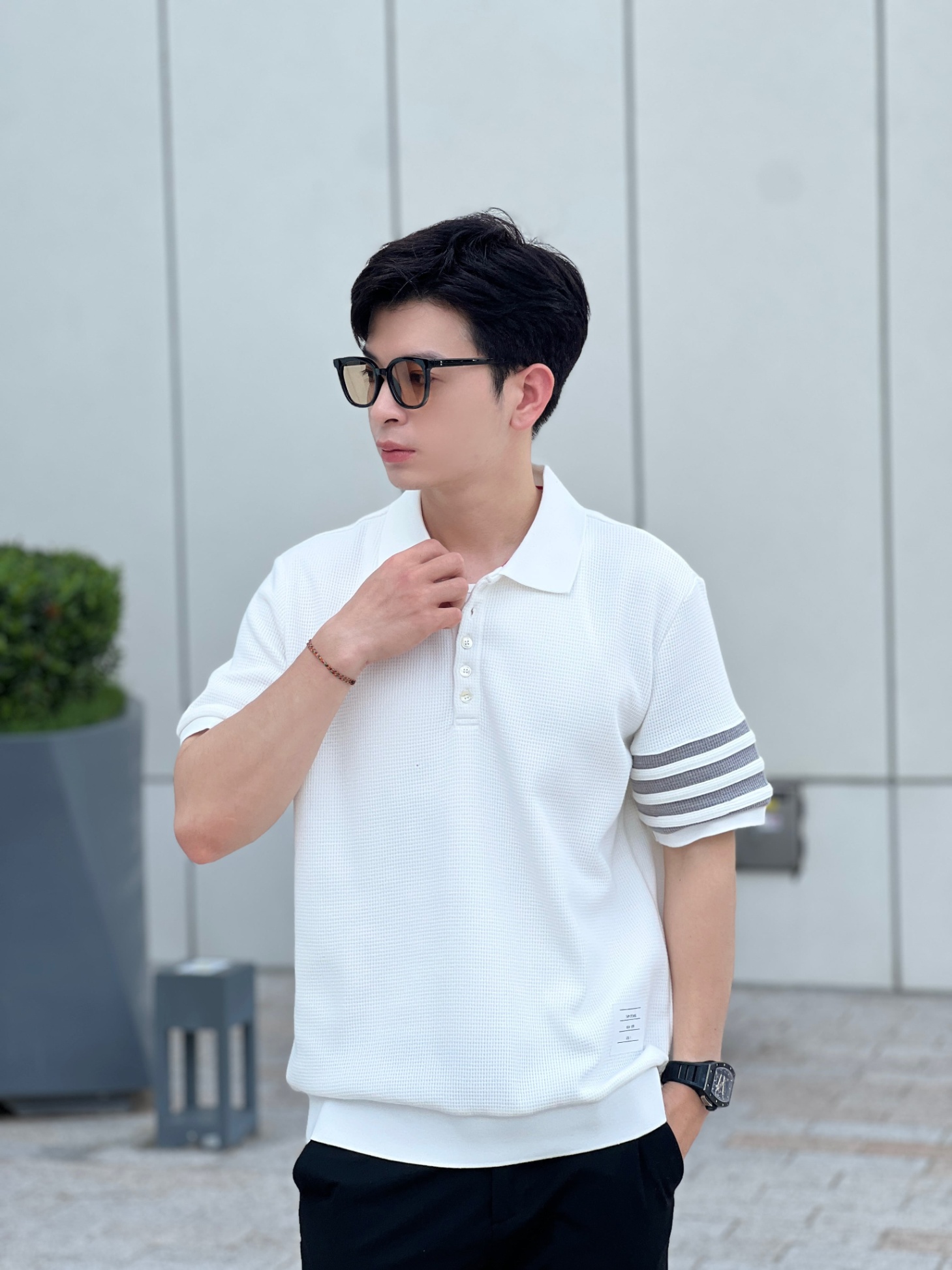 THOM BROWNE - TRẮNG TAY XÁM - THBR026-T