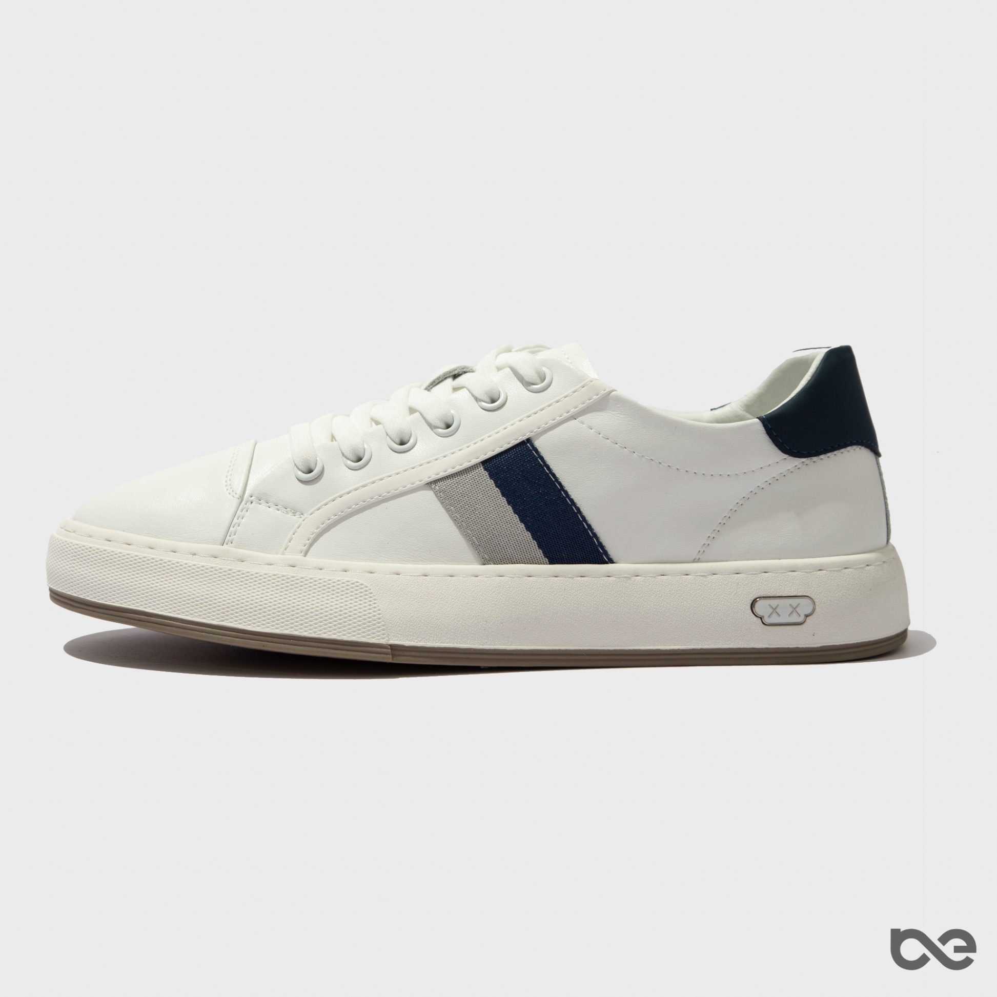 Exion Sneakers | Trắng kẻ xám xanh