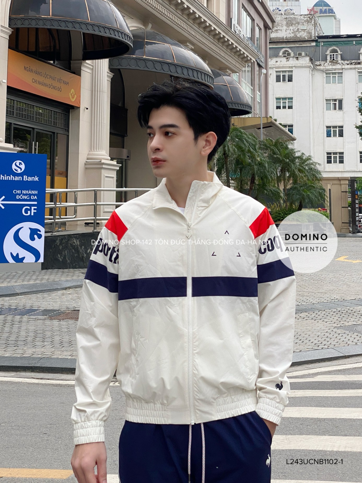 LECOQ - TRẮNG PHỐI XANH ĐỎ TAY CHỮ - L243UCNB1102-1