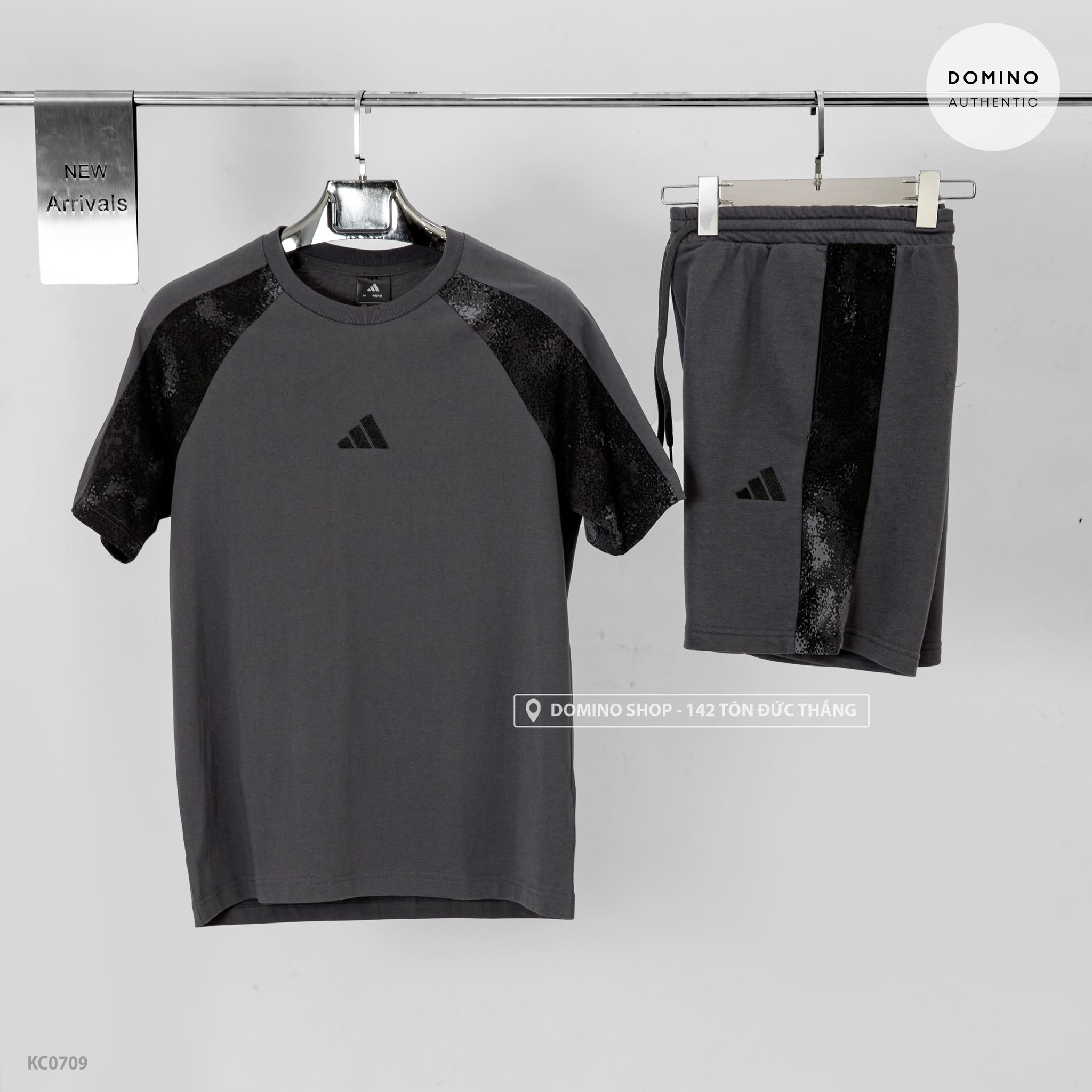 ADIDAS MEN'S CAMO SHORT-SLEEVE 'GREY' - KC0712 - KC0709