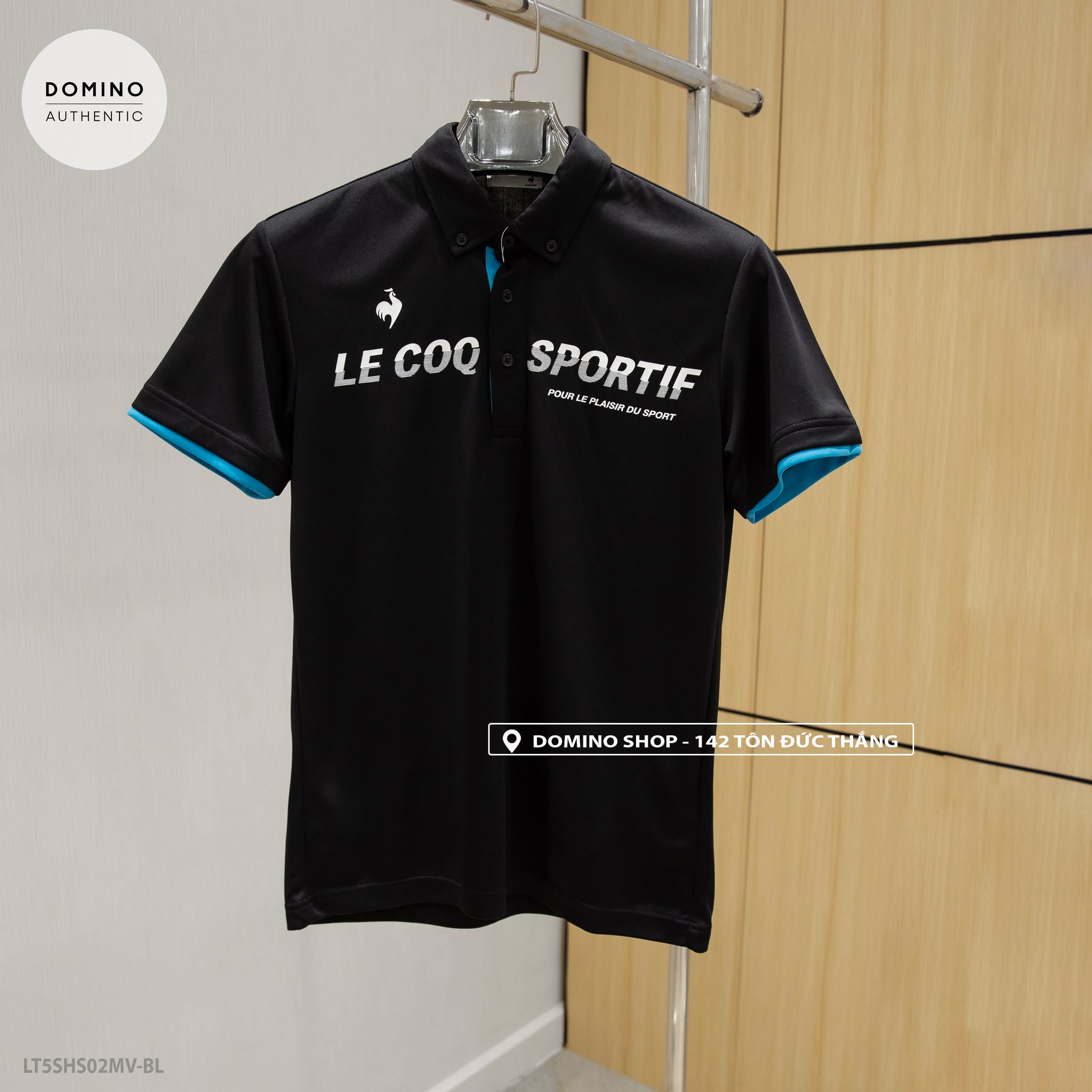LECOQ - ĐEN CHỮ TAY XANH DƯƠNG - LT5SHS02MV-BK