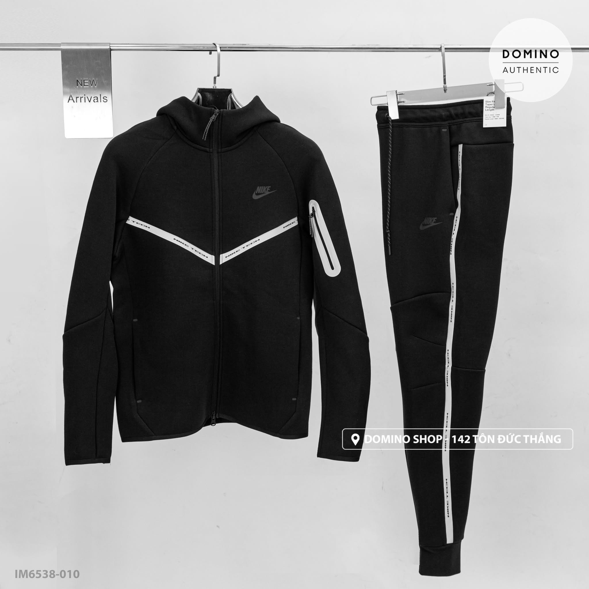NIKE TECH MEN'S FLEECE JOGGERS WITH REFLECTIVE ACCENTS - IM6541-010 - IM6538-010