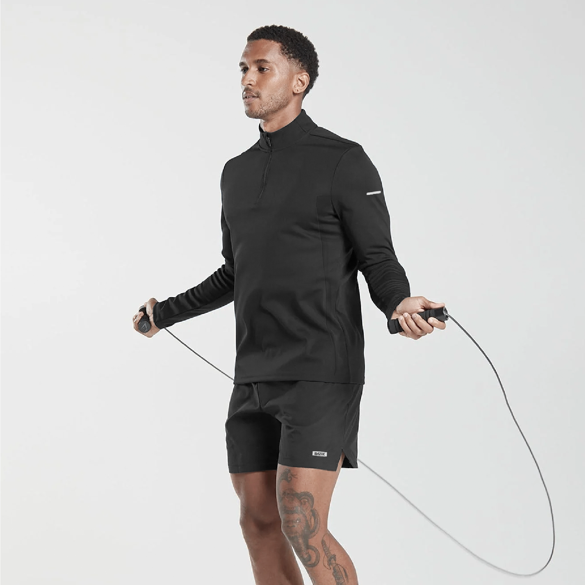 Áo Thun Dài Tay Training 1/4 Zip Relax Fit