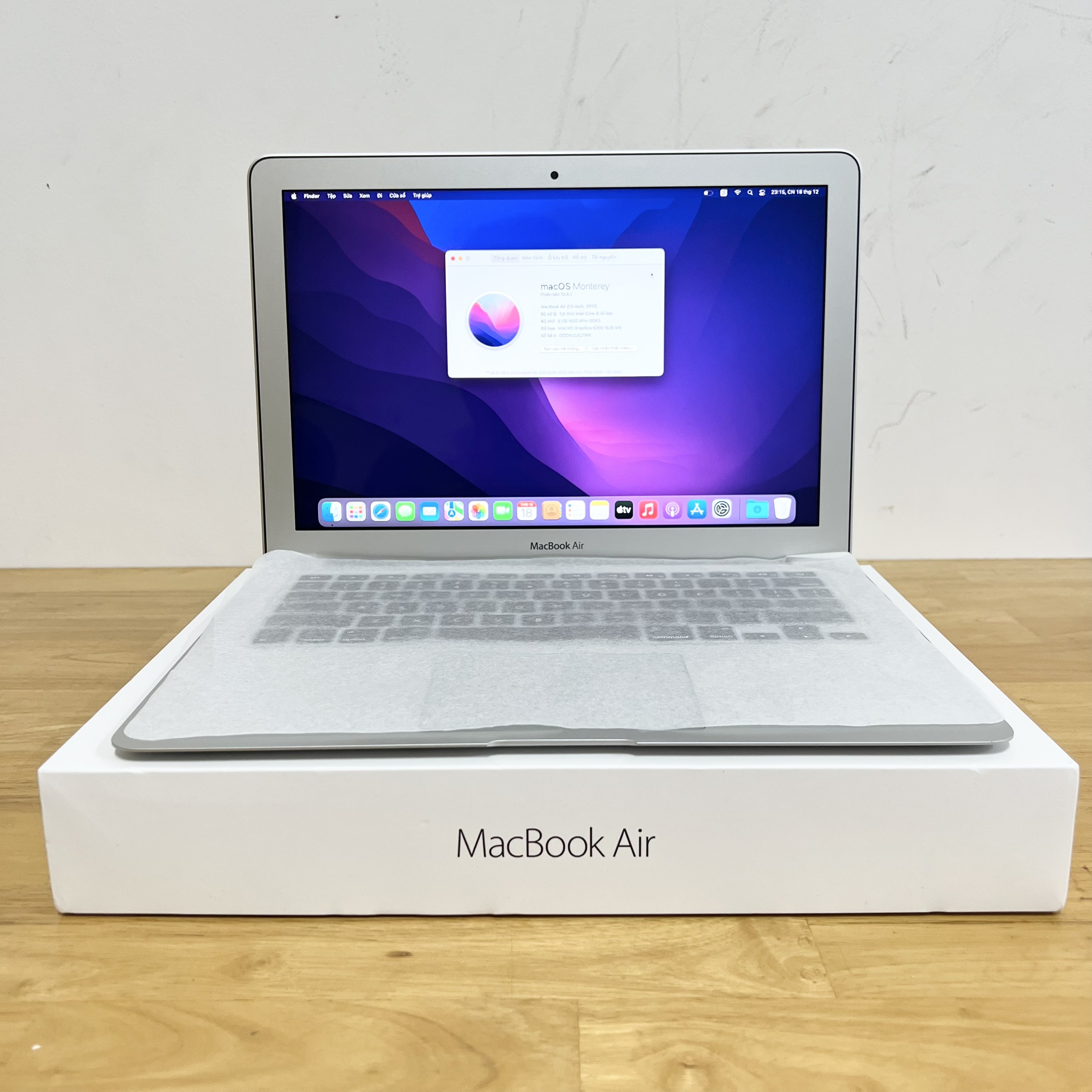 MacBook Air 2017 13inch i5 Ram 8GB SSD 120GB - PM0106