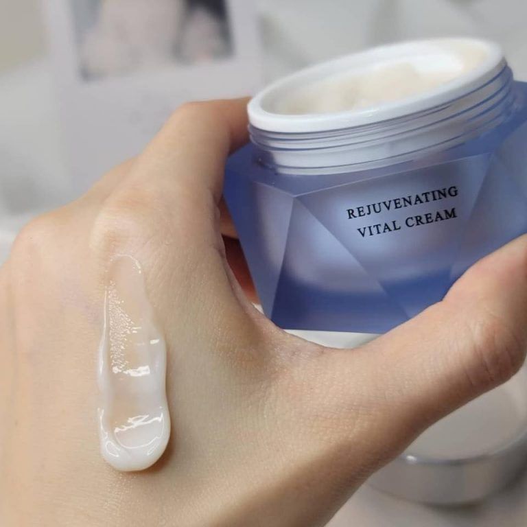 Kem Dưỡng Tái Tạo Trẻ hóa Da Banobagi Rejuvenating Vital Cream