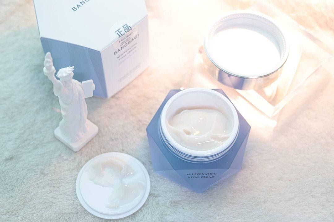 Kem Dưỡng Tái Tạo Trẻ hóa Da Banobagi Rejuvenating Vital Cream