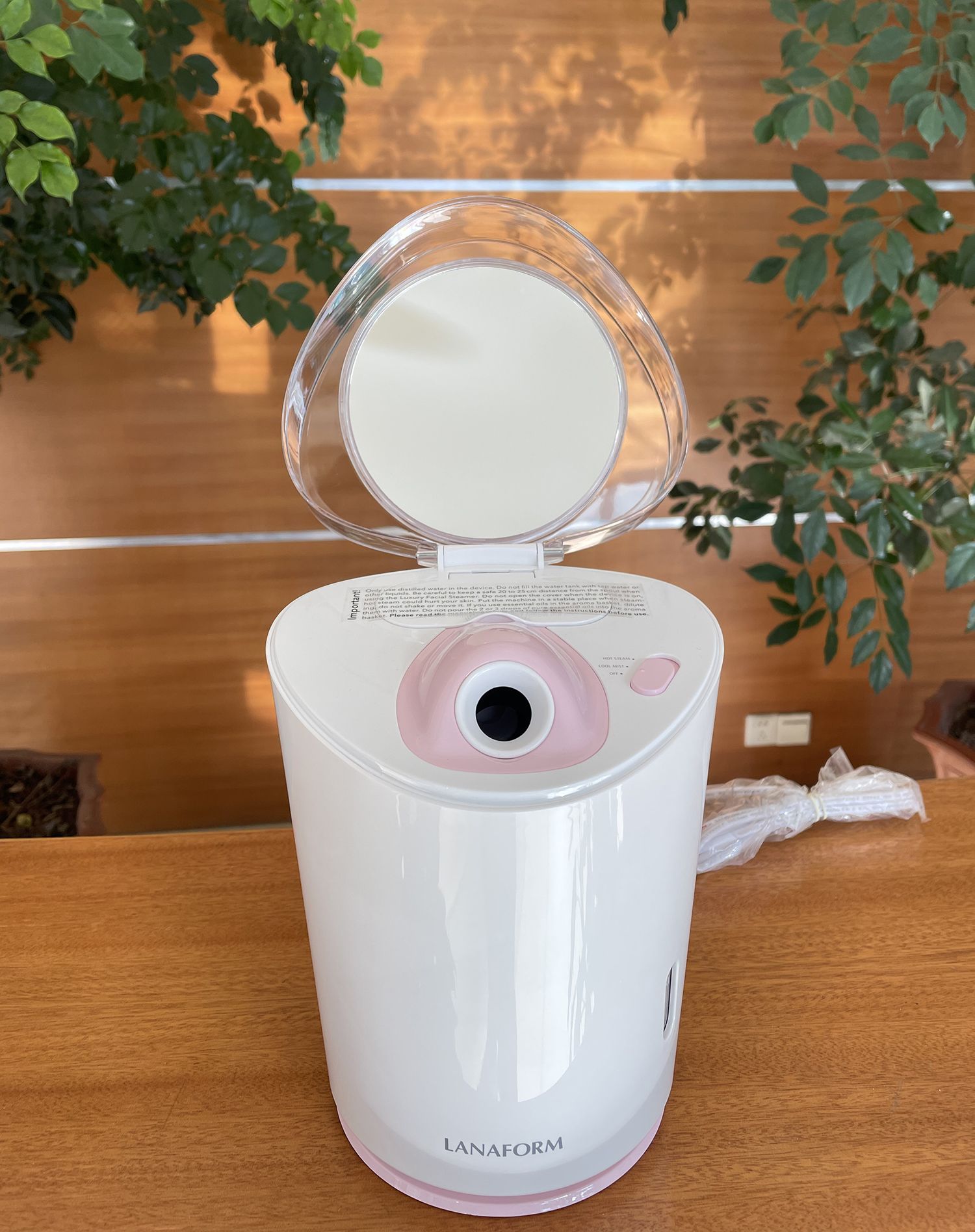 MÁY XÔNG MẶT NÓNG LẠNH LANAFORM LUXURY FACIAL STEAMER