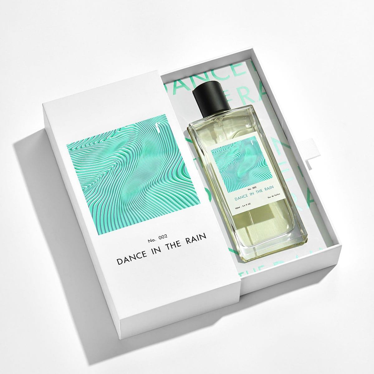 Nước hoa xịt thơm quần áo F Fresh Spray No.002 – Dance in the Rain