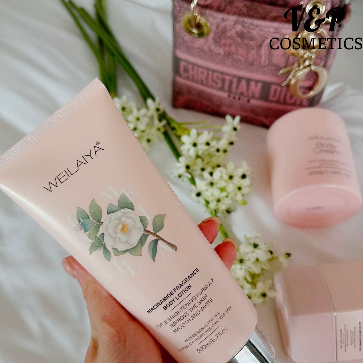Dưỡng thể nước hoa 3 tầng hương Weilaiya Fragrance Body Lotion 200ml