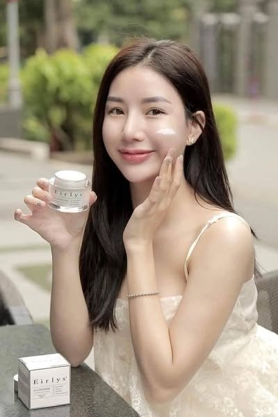 Kem Trị Nám Trắng Da Glutathione Niacinamide Eirlys  Hàn Quốc - kem ngày