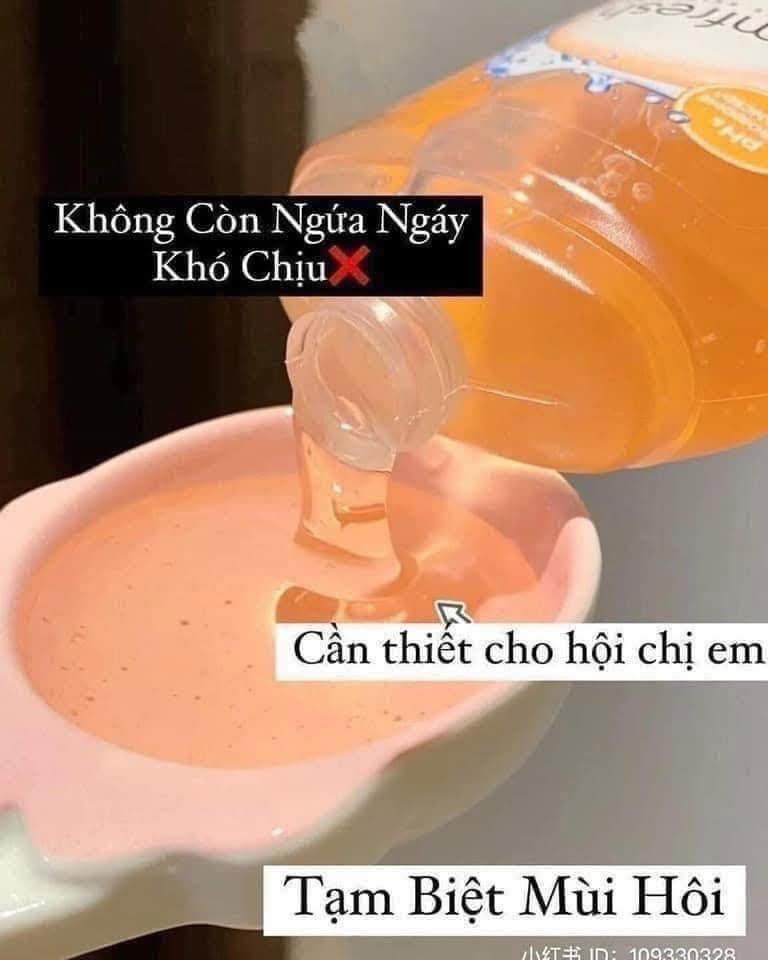 Dung Dịch Vệ Sinh Phụ Nữ Femfresh Daily Wash 250ml màu cam