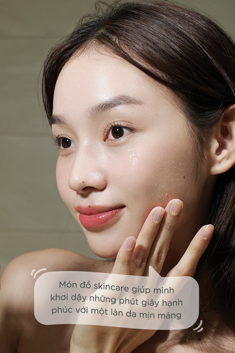 Gel Tẩy Tế Bào Chết Ngăn Ngừa Mụn Caryophy Smart Peeling 250ml