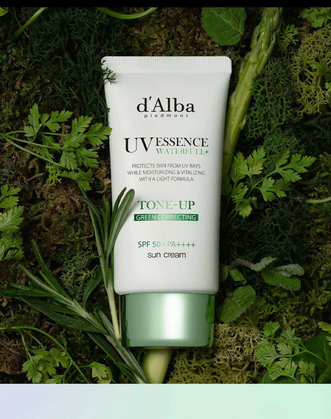 Kem Chống Nắng D'Alba Waterfull Mild Suncream SPF50+ PA++++ 50ml - màu xanh